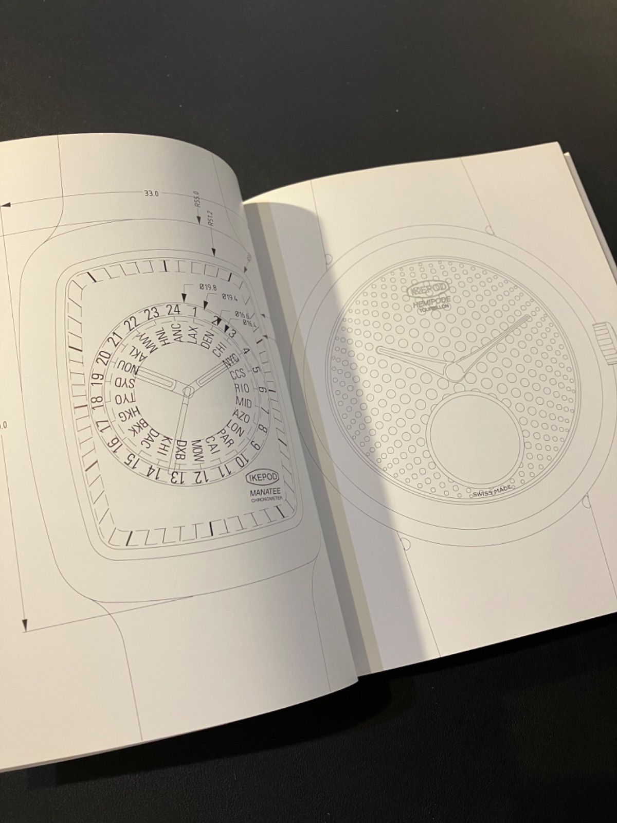 Marc Newson マーク・ニューソン　作品集 マーク・ニューソン 作品集 Marc Newson - メルカリ