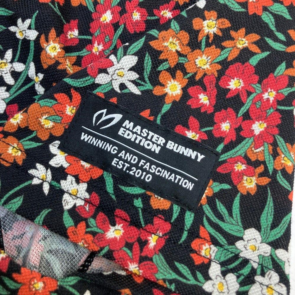 サイズ：0 MASTER BUNNY EDITION マスターバニーエディション × LIBERTY 半袖ポロシャツ 花 総柄 ブラック系 [240101460441] ゴルフウェア レディース ストスト サイズ：0 MASTER BUNNY EDITION マスターバニーエディション