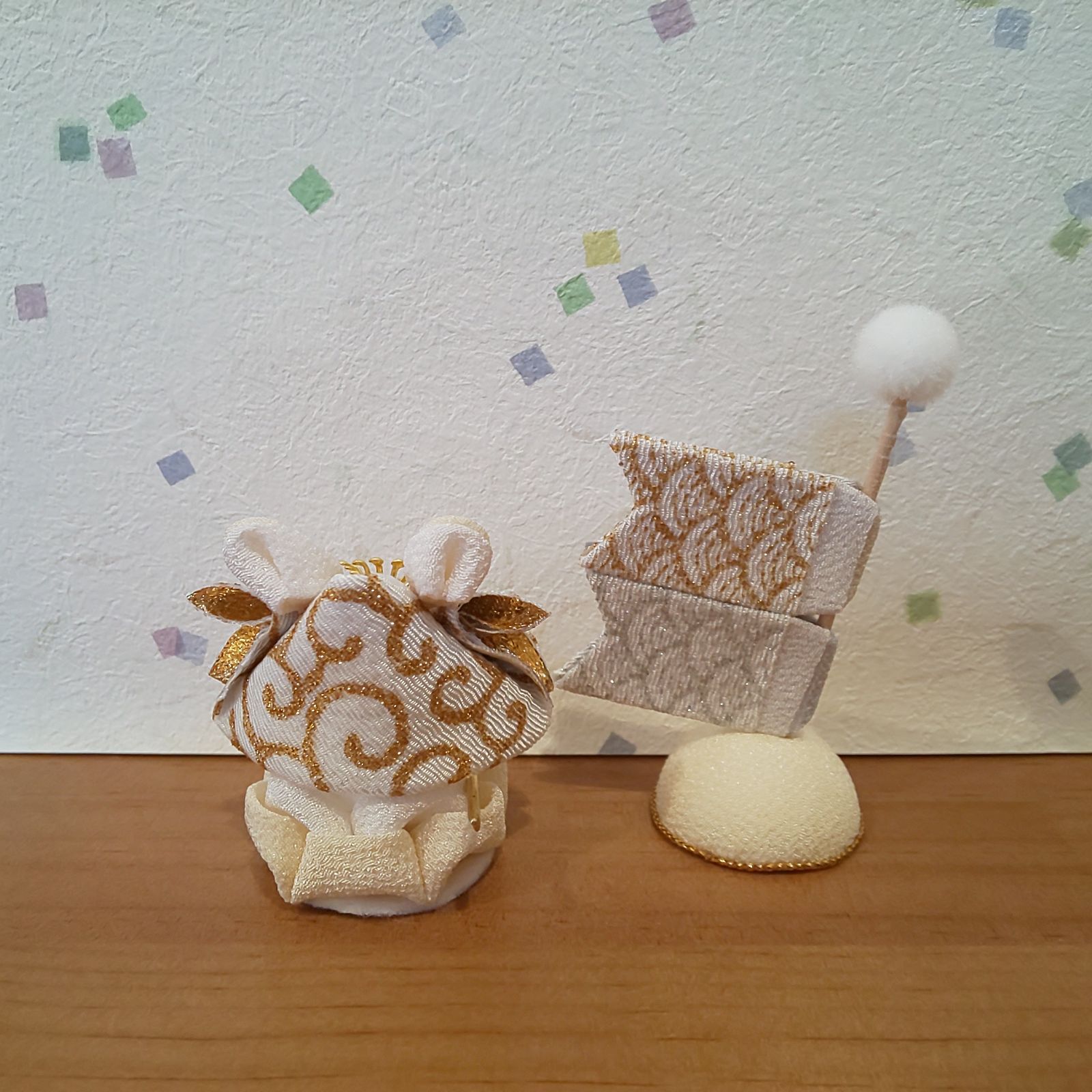 【超目玉枠】 つまみ細工♡うさぎの五月人形&鯉のぼり＊アイボリー - メルカリ 端午の節句