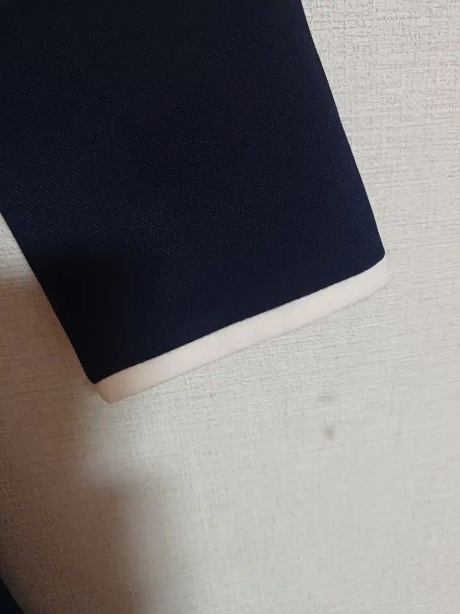 フ