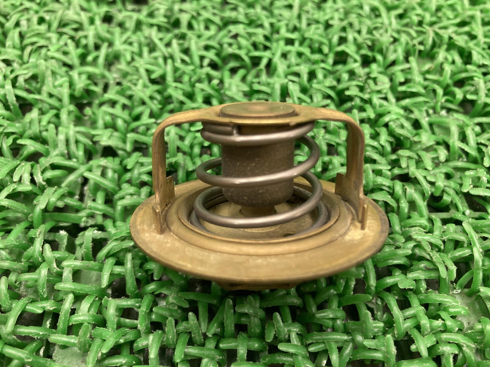 その他 ND カワサキ 【即納】 49054-0004 カワサキ純正 サーモスタット JP