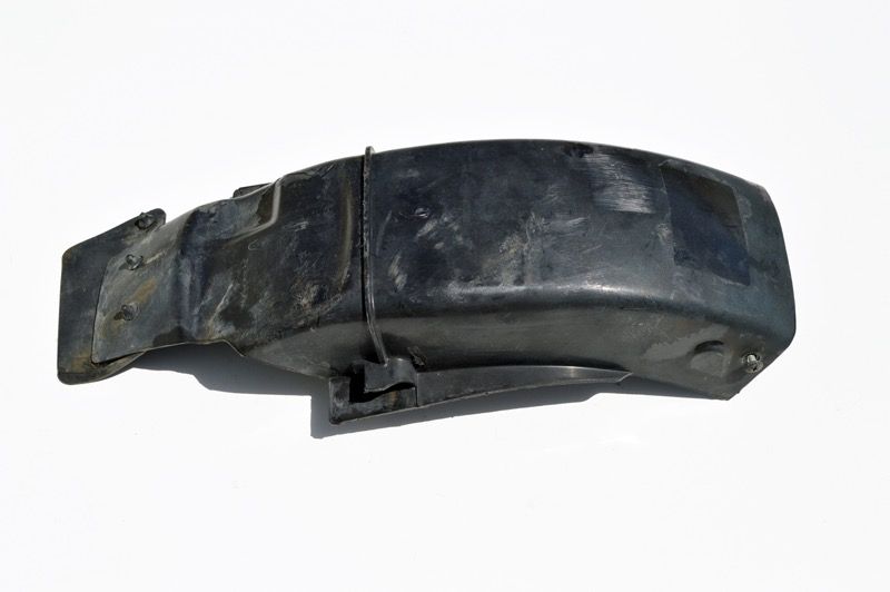 スズキ　GS425　インナーフェンダー前　中古品　当時物　(SUZUKI・GS400)　BOX4
