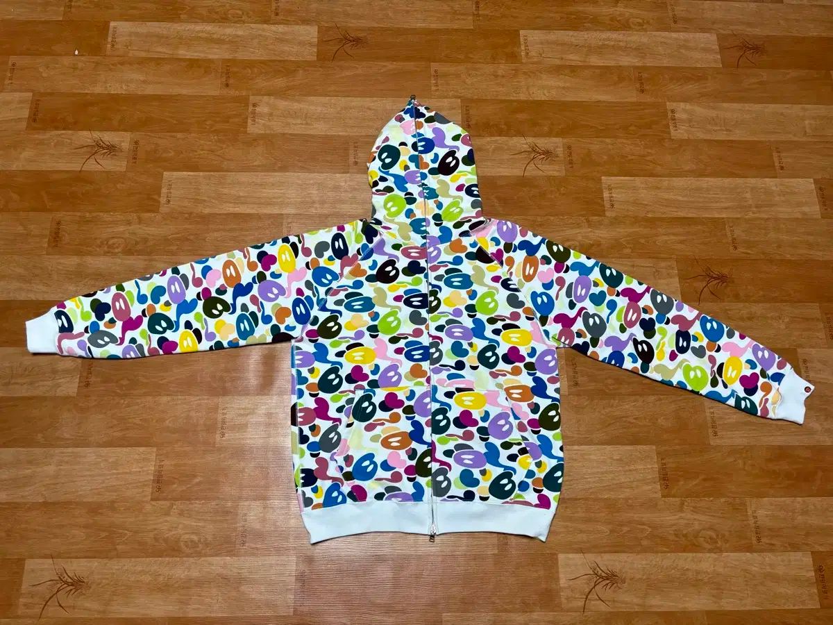 【雷市場（ポンジャン）商品韓国直送】 A BATHING APE(アベイシングエイプ) ベイビーミロ マルチカモ フード付き ジップアップパーカー