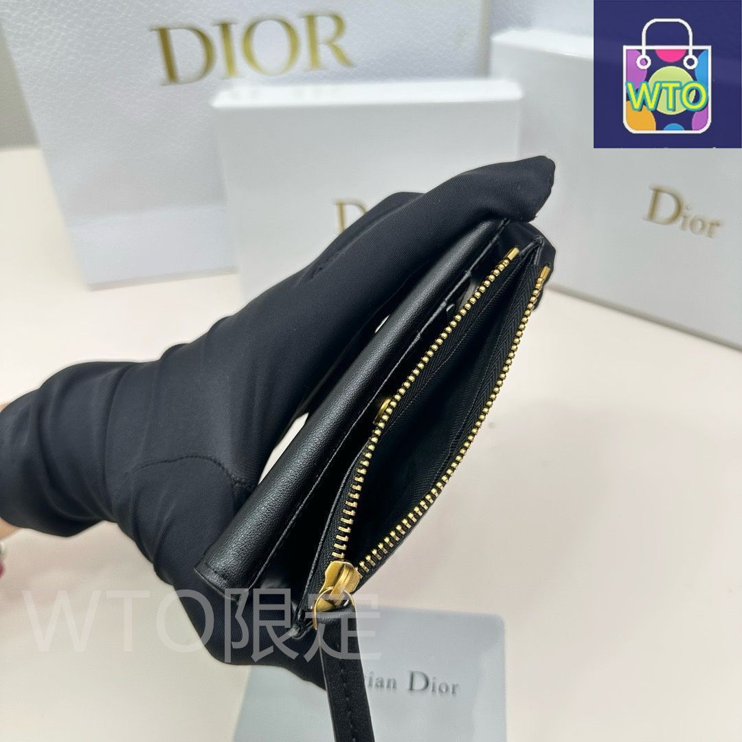 今日特価】Dior ディオール ショートウォレット 高級レザーを
