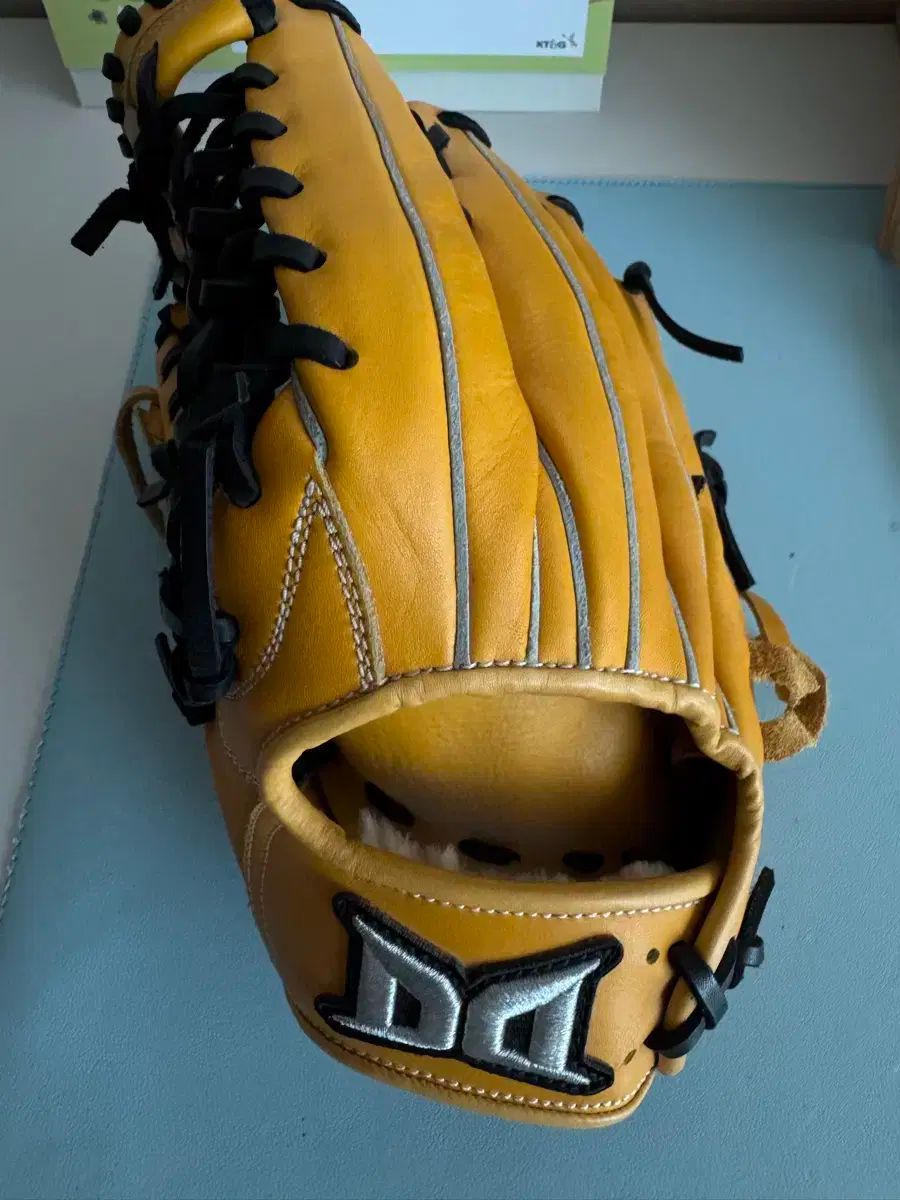 ミズノ（MIZUNO）（メンズ）硬式用グラブ 内野手用 野球グローブ
