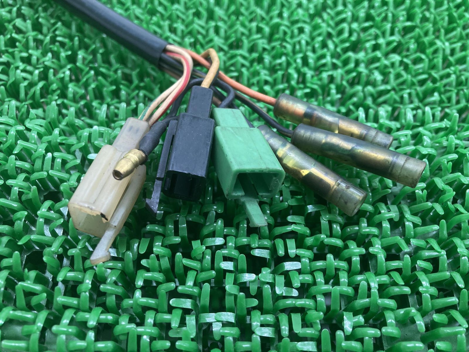 SDR200 イグナイター ヤマハ 純正 中古 バイク 部品 CDI 割れ欠け無し