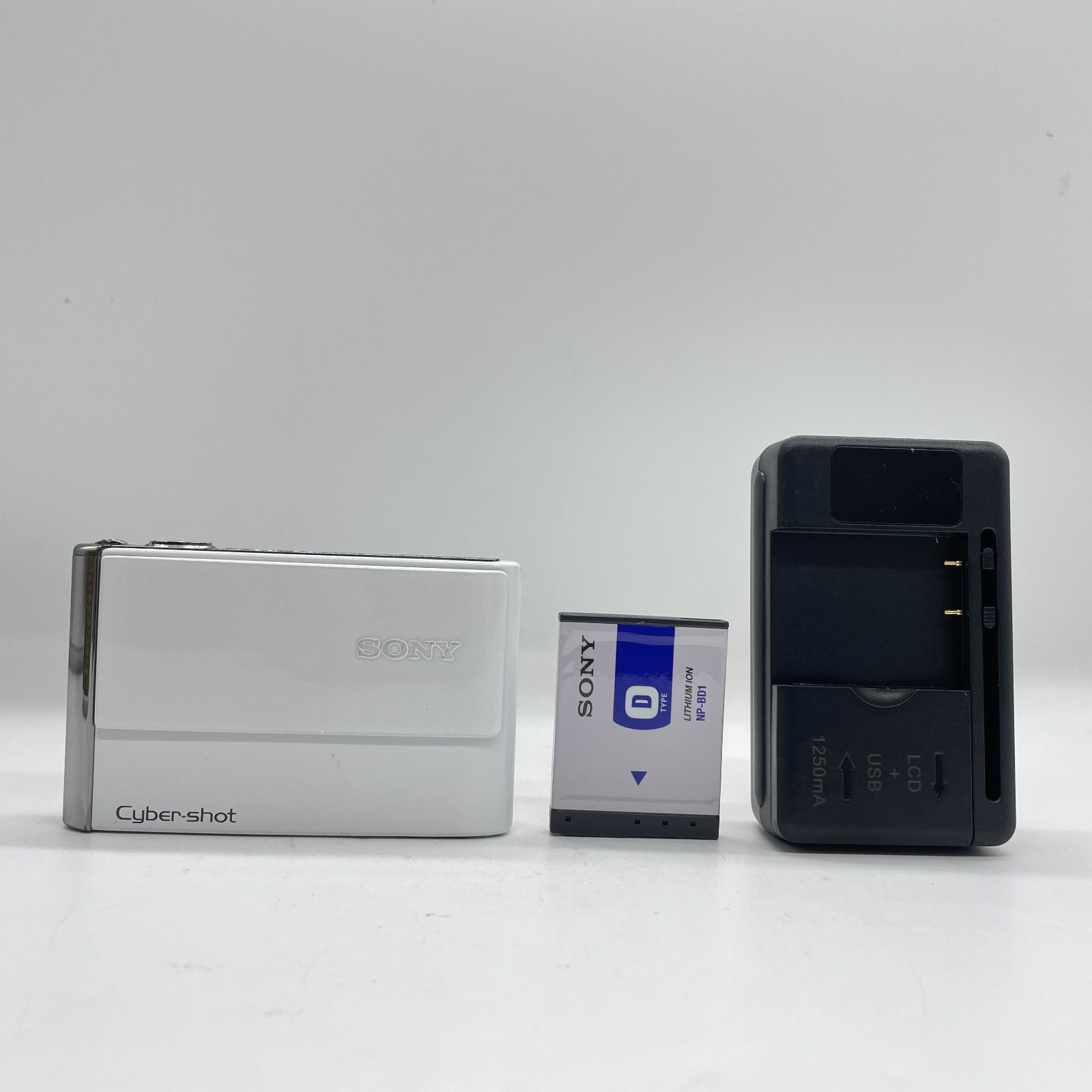 動作品・転送特典無料あり】SONY Cyber-shot DSC-T70 WHITE ソニー