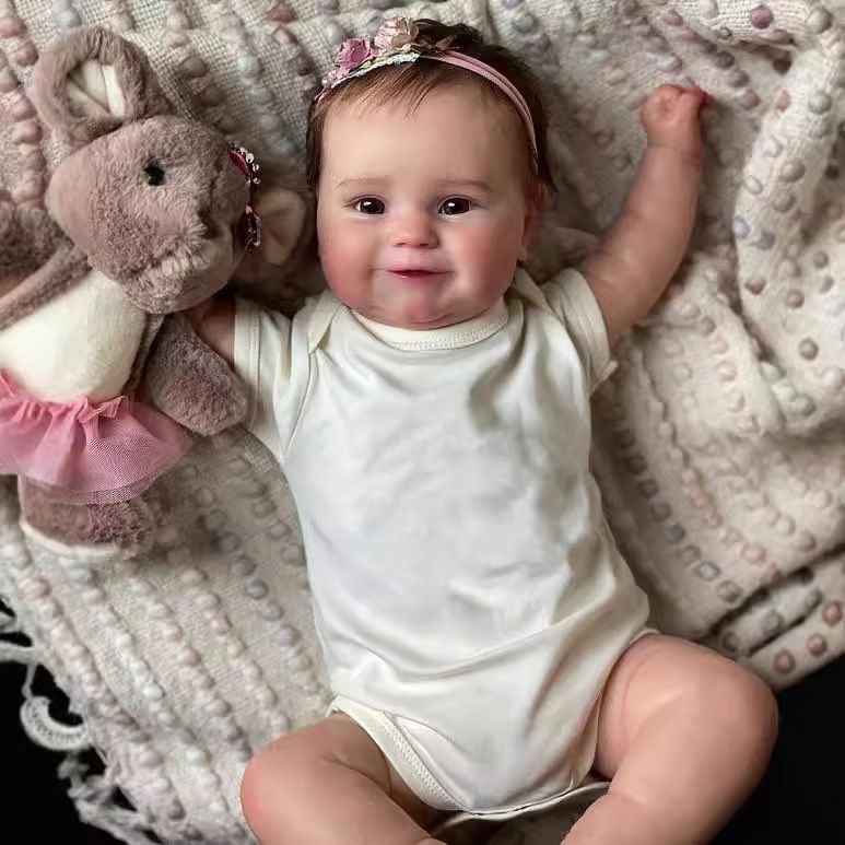 リボーンドール】超リアルな赤ちゃん人形約50cm.