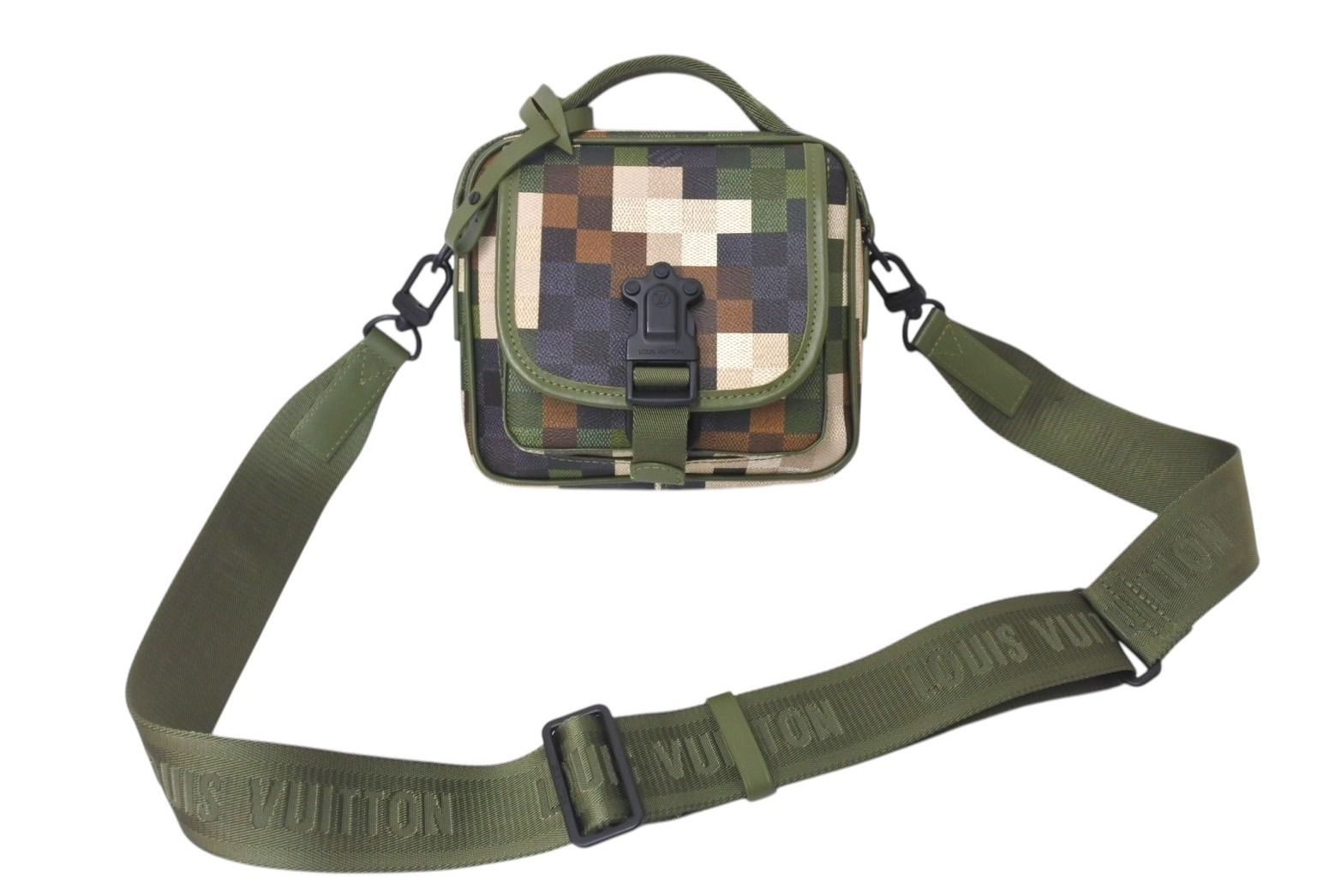 新品未使用 LOUIS VUITTON ルイヴィトン クエストメッセンジャー ダモ 