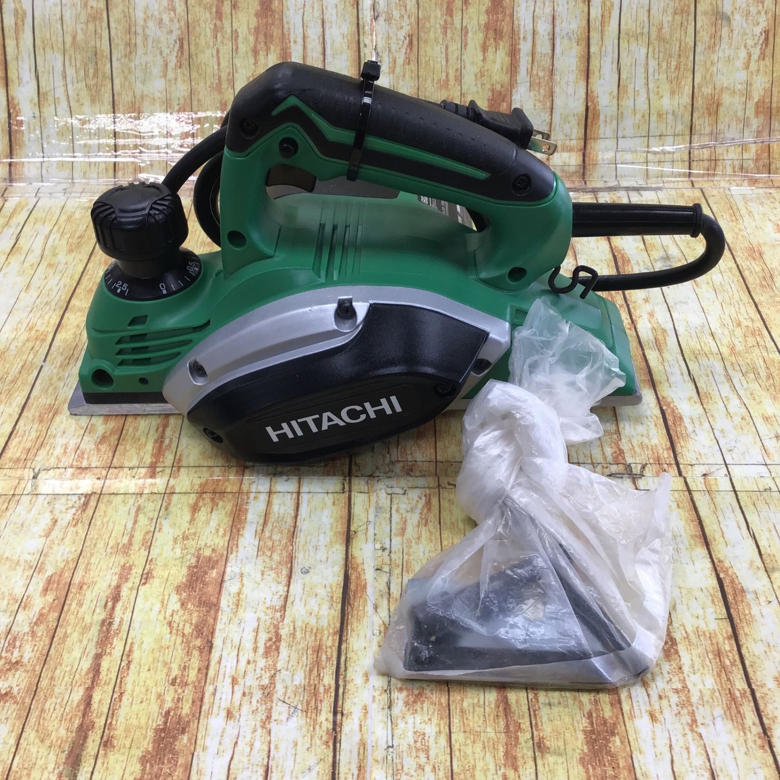 〇ハイコーキ(HIKOKI ※旧:日立工機) かんな P20SF(SC) 替刃式 電気