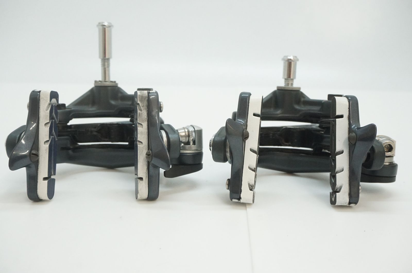 BR-R8000
