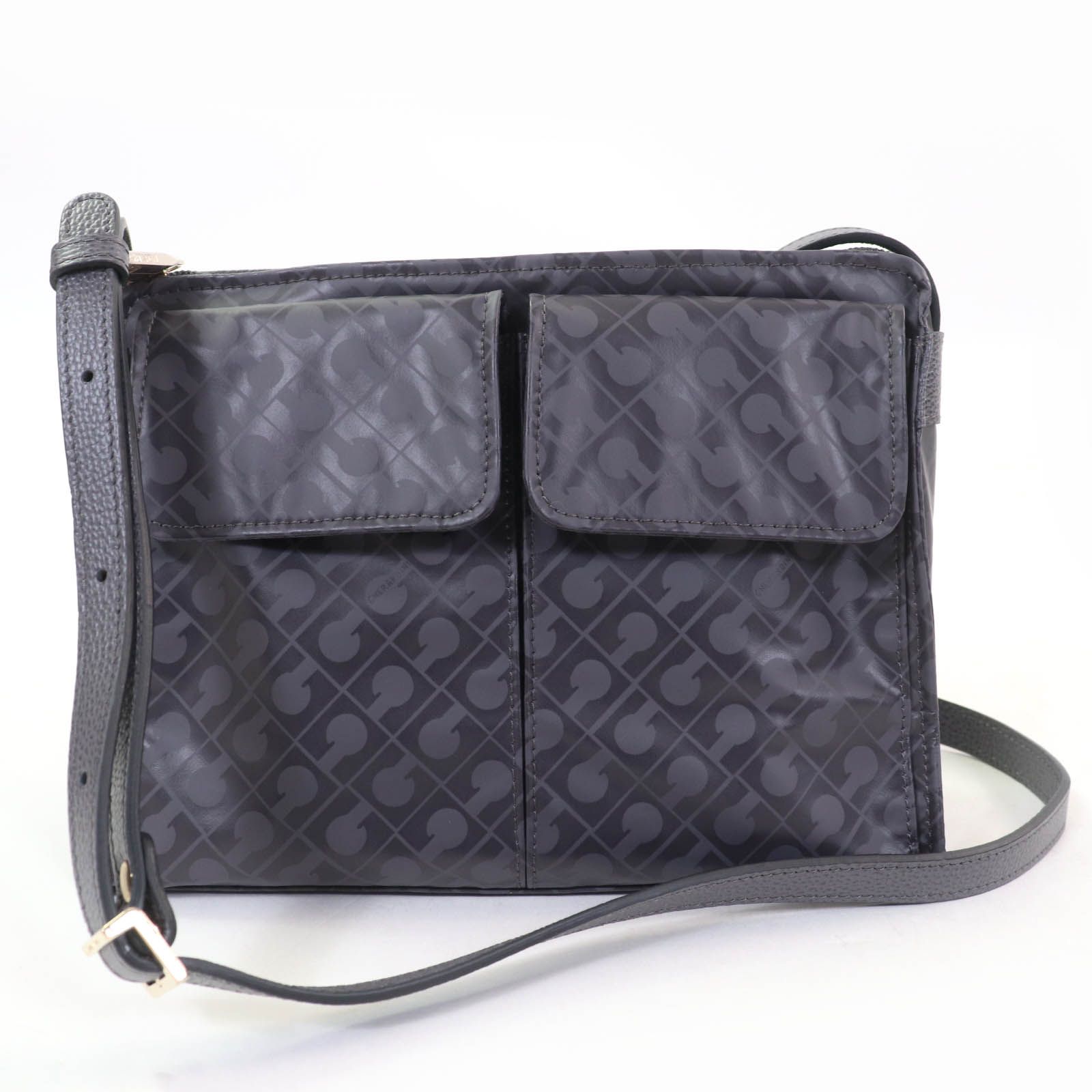 極美品☆GHERARDINI ゲラルディーニ ソフティーロゴ入り レザー