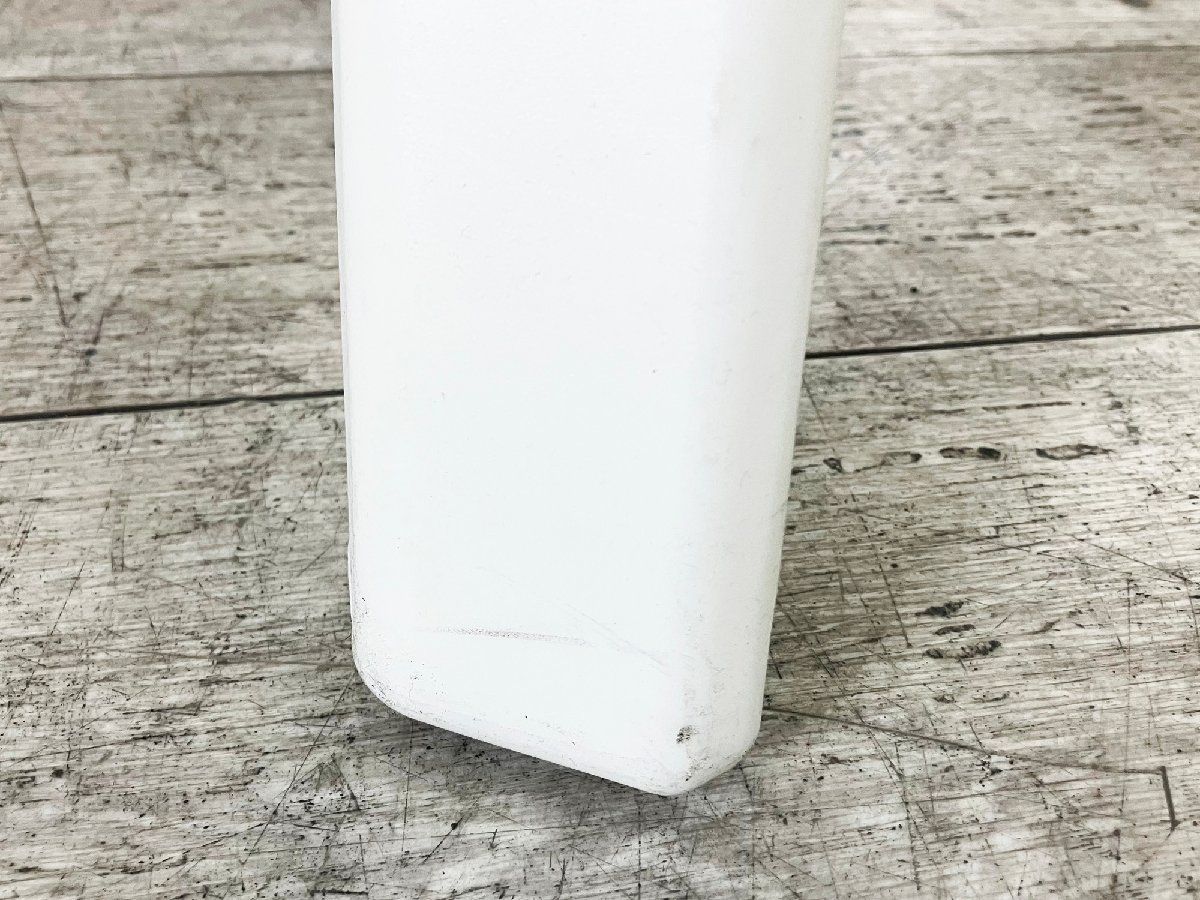 北大路魯山人作　鼠志野　四方鉢　裏千家十五代鵬雲斎極め箱　V　R8365 北大路魯山人作 鼠志野 四方鉢 裏千家十五代鵬雲斎極め箱