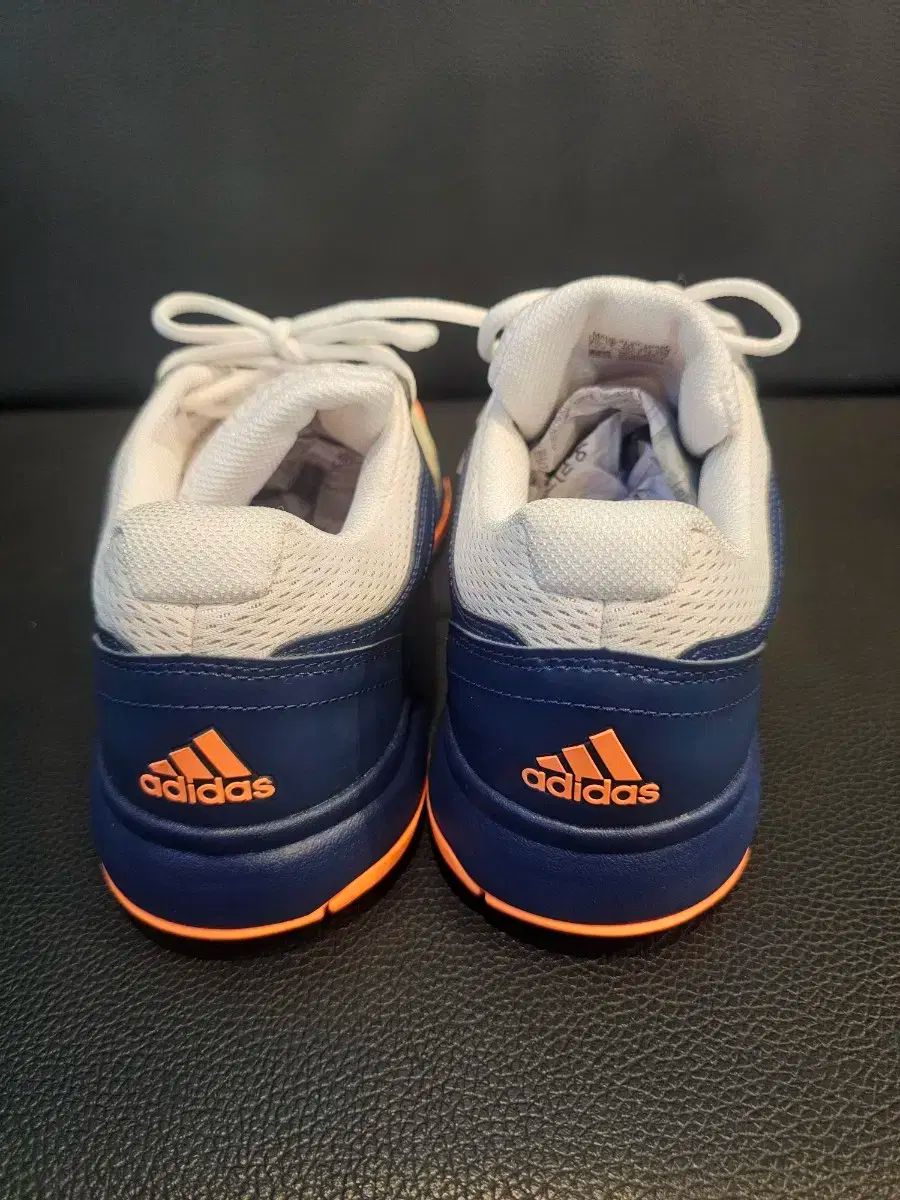 新品未使用 アディゼロ サイバーソニック ハードコート用26.5cm 2025年