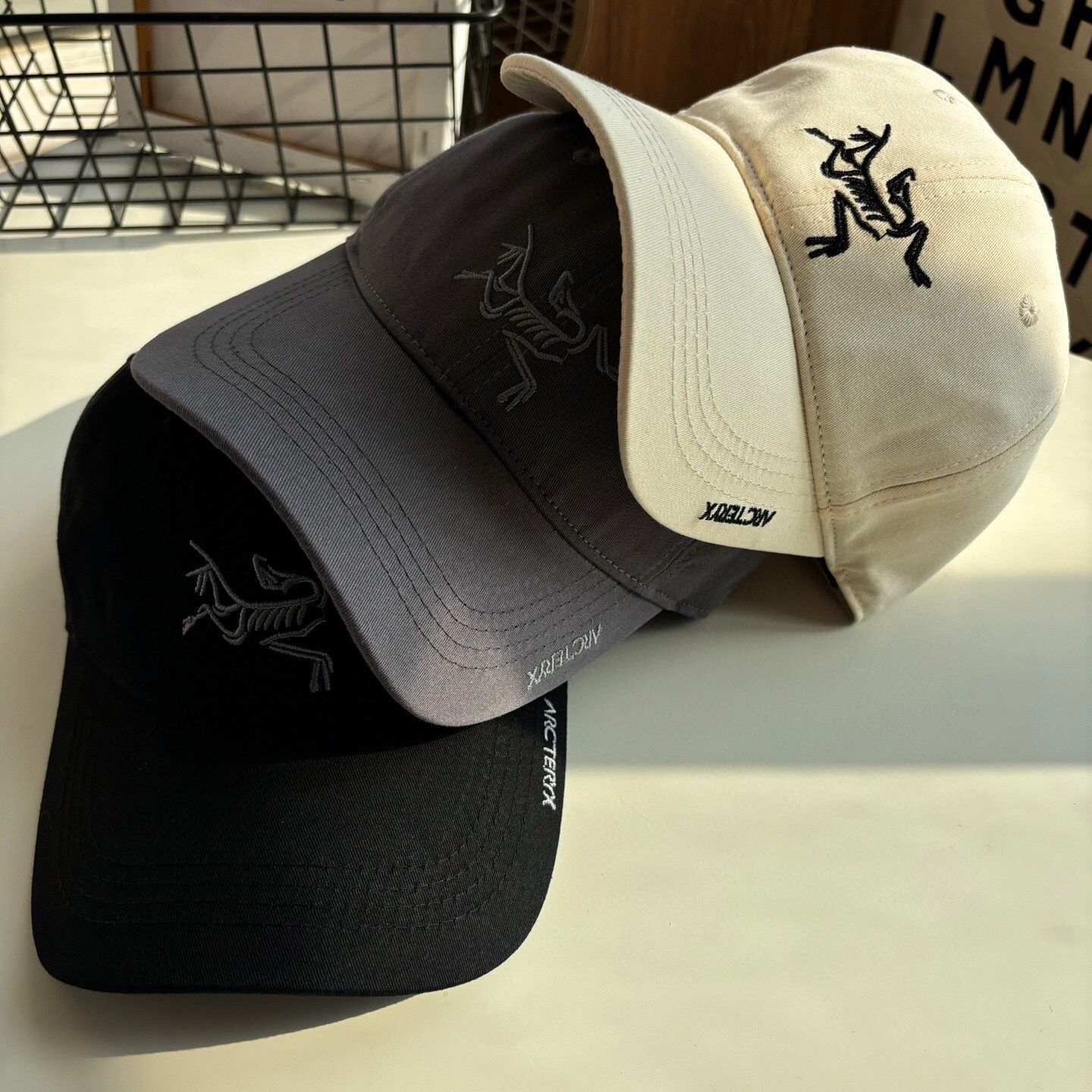 ARC'TERYX アークテリクス 帽子 キャップ ブラウン ショッパー付き ARC'TERYX アークテリクス カルバスキャップ メンズ レディース