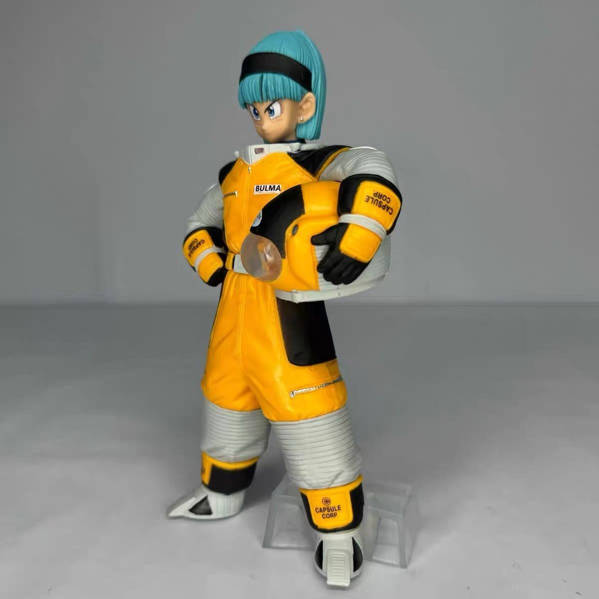 ドラゴンボール ブルマ フィギュア 宇宙服 - メルカリ
