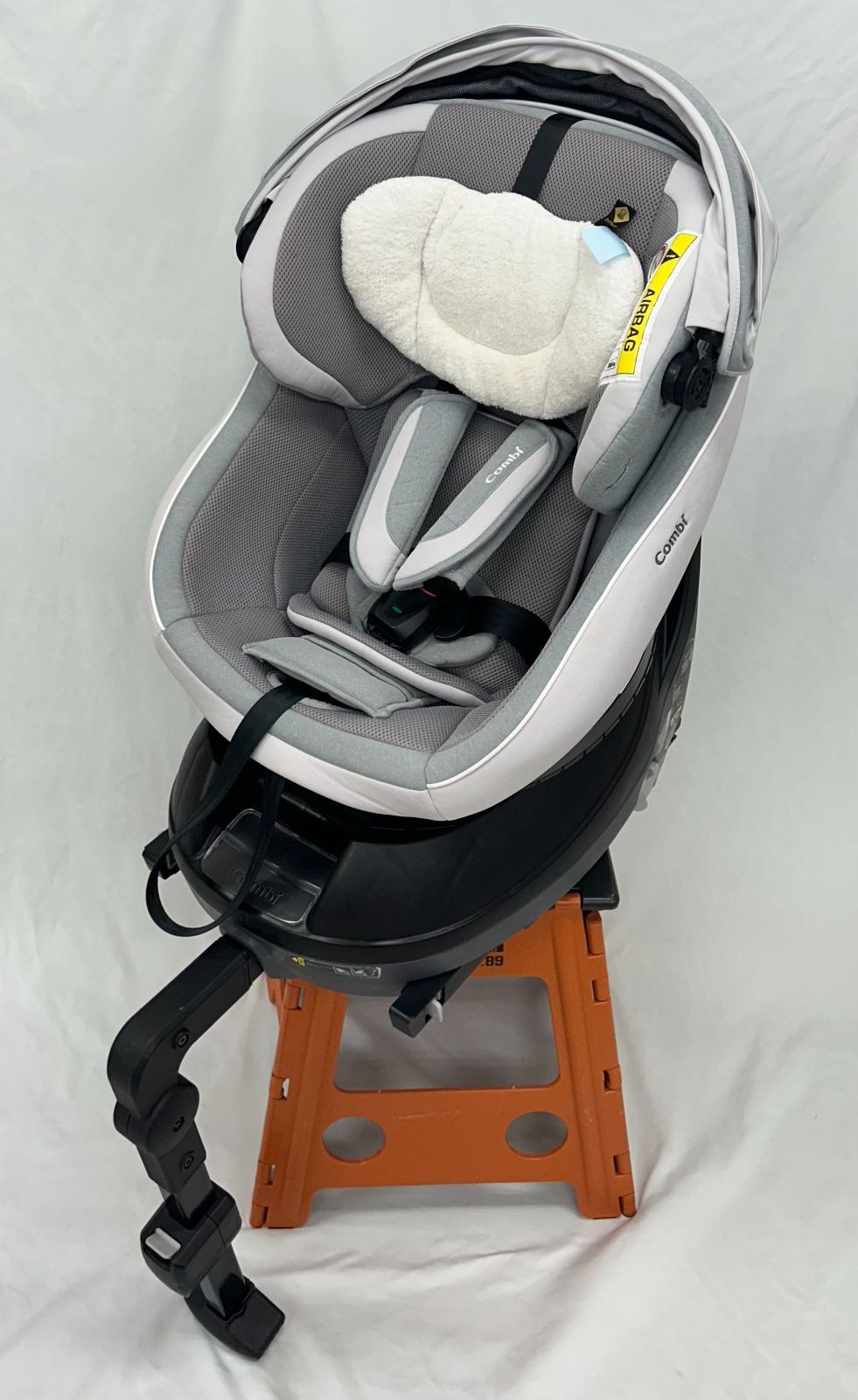 コンビ ホワイトレーベル クルムーヴ スマート ISOFIX エッグ