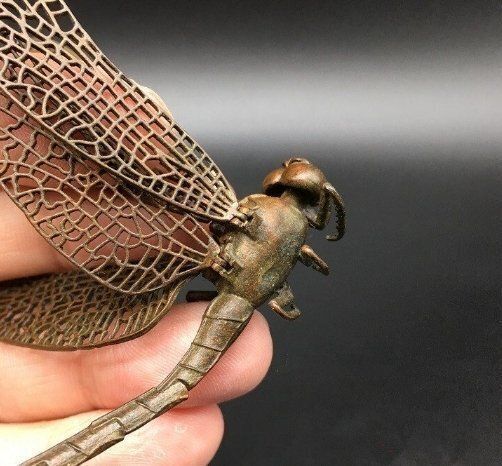 全国無料】 伝統工芸品 茶道具 とんぼ 純銅製 置物 民芸品 細密彫刻