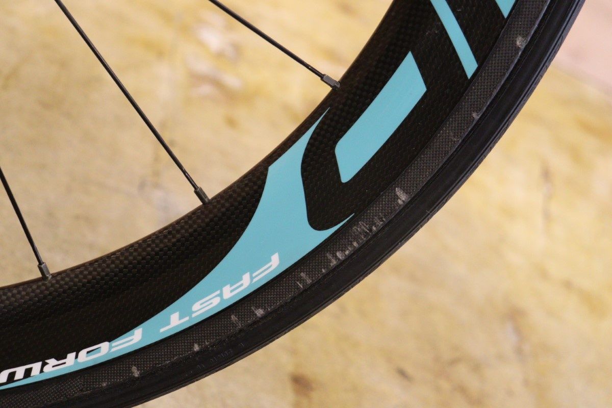 FFWD F6R チューブラ日本限定カラー FFWD（ファストフォワード） F6R-DT240 日本限定カラー (2014-03-15)