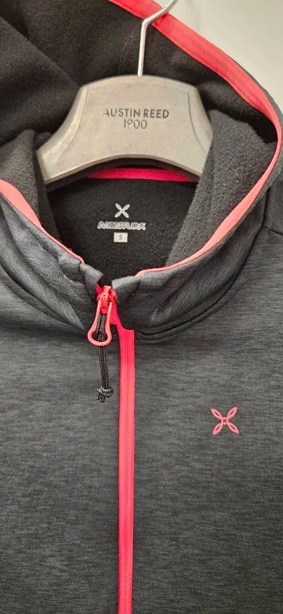 MONTURA モンチュラ ストレッチジャケット