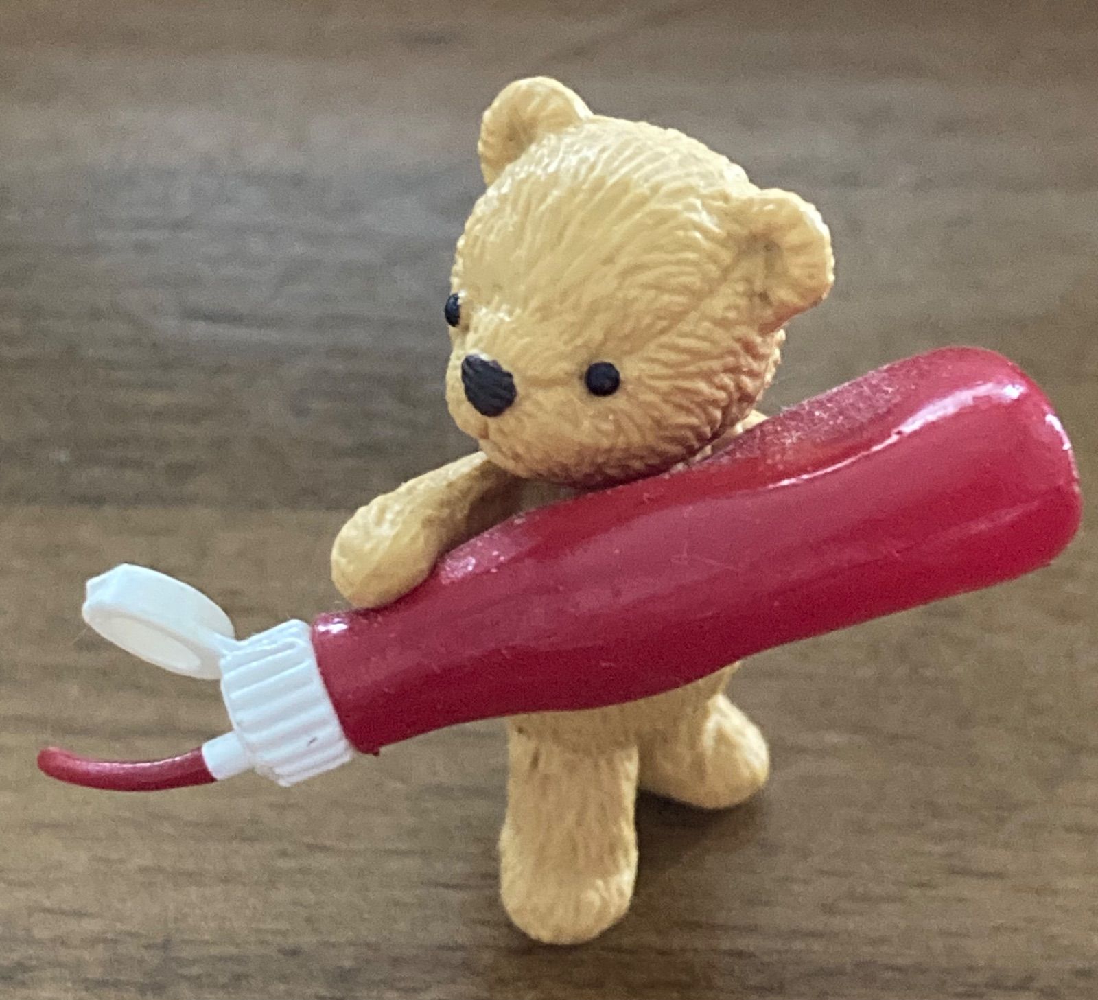リーメント ぷちサンプルシリーズ テディがお手伝い ケチャップかけて♪かけて♪ テディがお手伝い【Teddy helps in the Kitchen】 - ハグルの