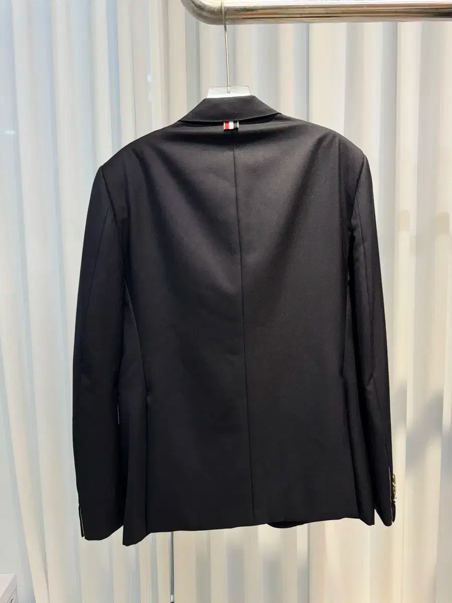 2 トム ブラウン ゴールド ボタン ウール ブレーザー ジャケット ブラック