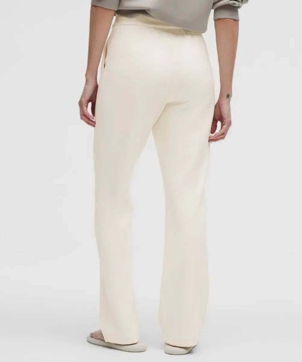 ハイウエスト ストレート