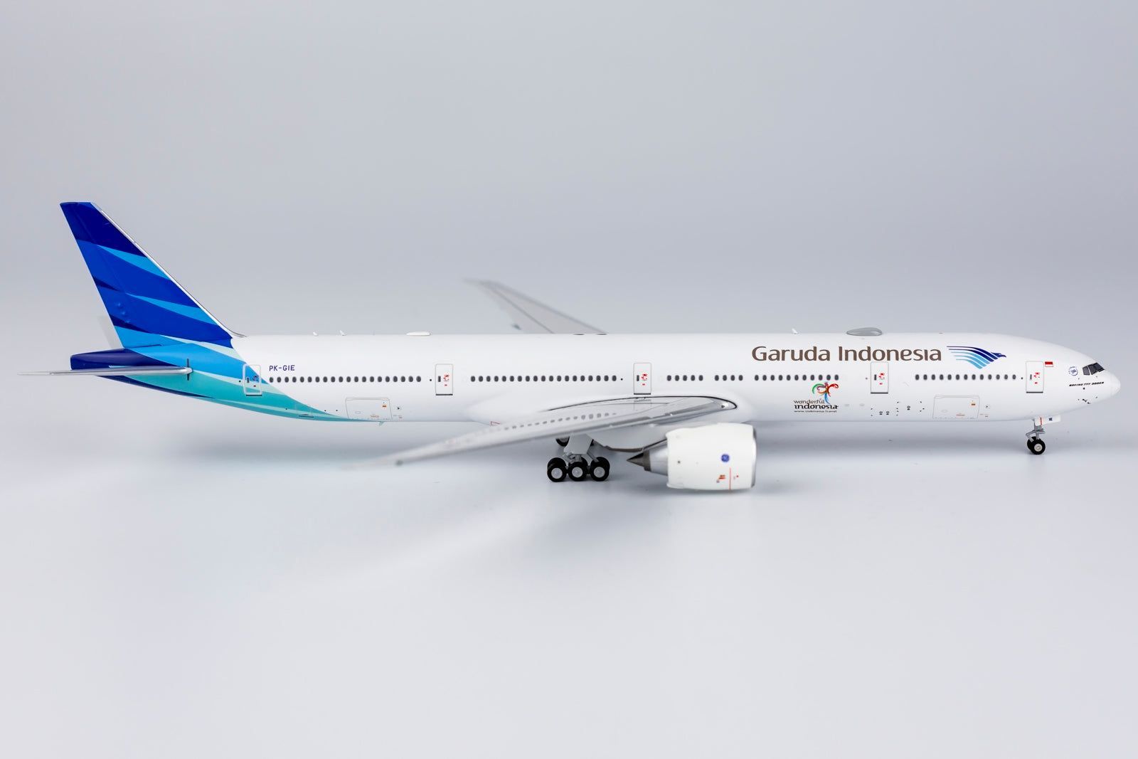 宅配 NGmodel ガルーダインドネシア航空 777-300ER PK-GIE 1/400 民間