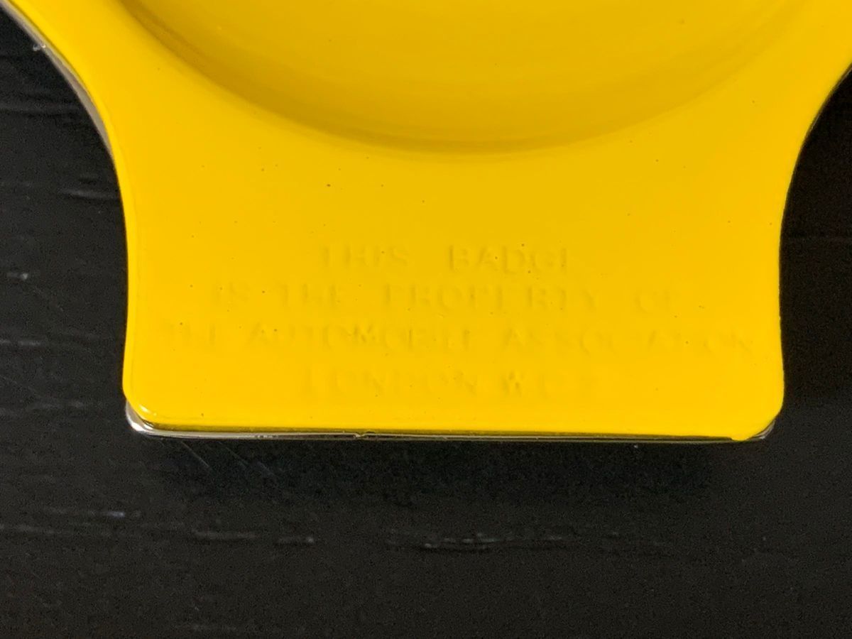 AA グリルバッジ