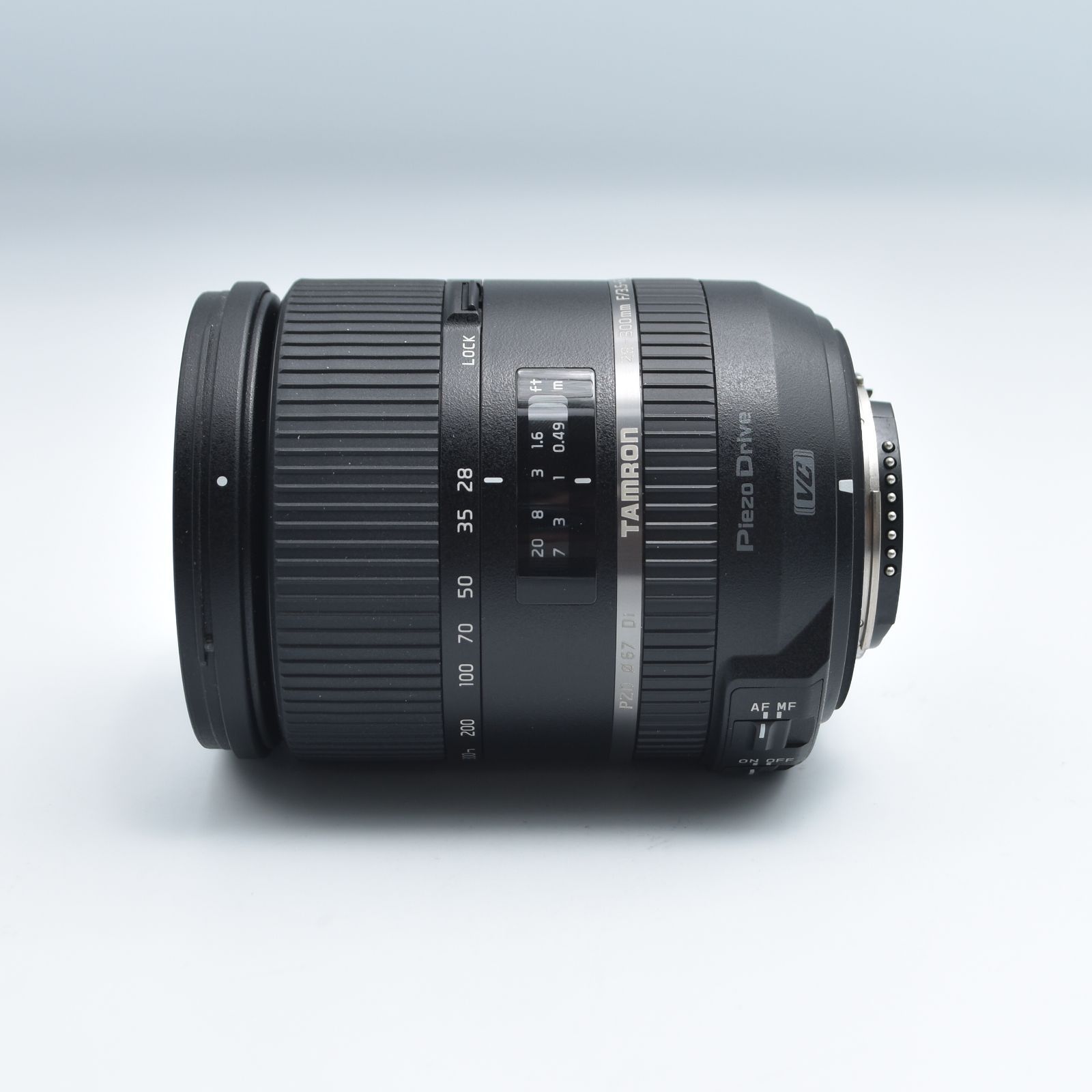 高倍率ズームレンズ 28-300mm