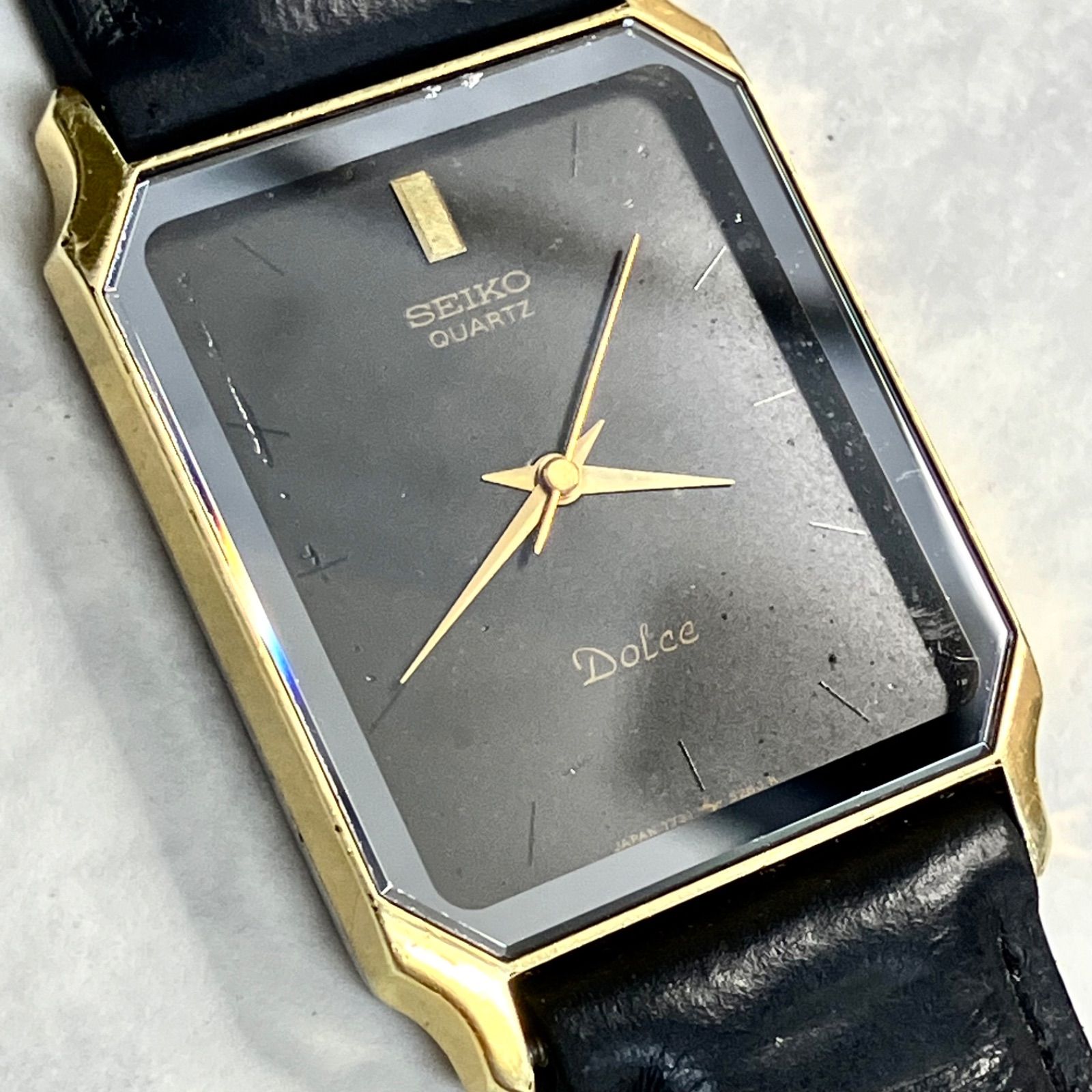 【稼働ジャンク品⭐️修理可能な方ぜひ】 SEIKO ドルチェ　 7731-5220     ANTIMAGNETIC 60G     薄型スクエアフェイス　 ブラック　 クオーツメンズウォッチ　 1987年製 （AYA）