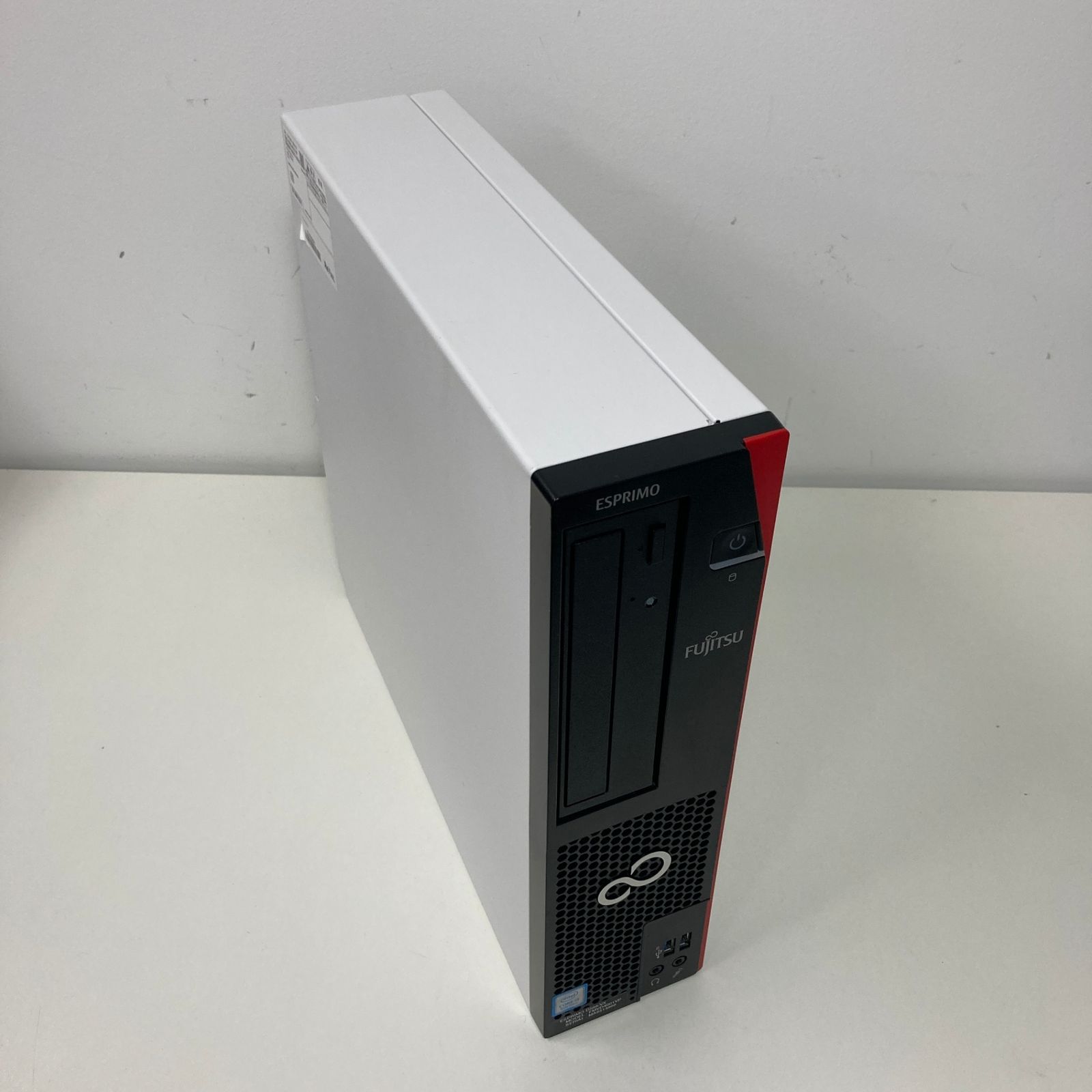 即納激安ホワイトモデル】RTX5050搭載ゲーミングPCフルセット✨R7新品