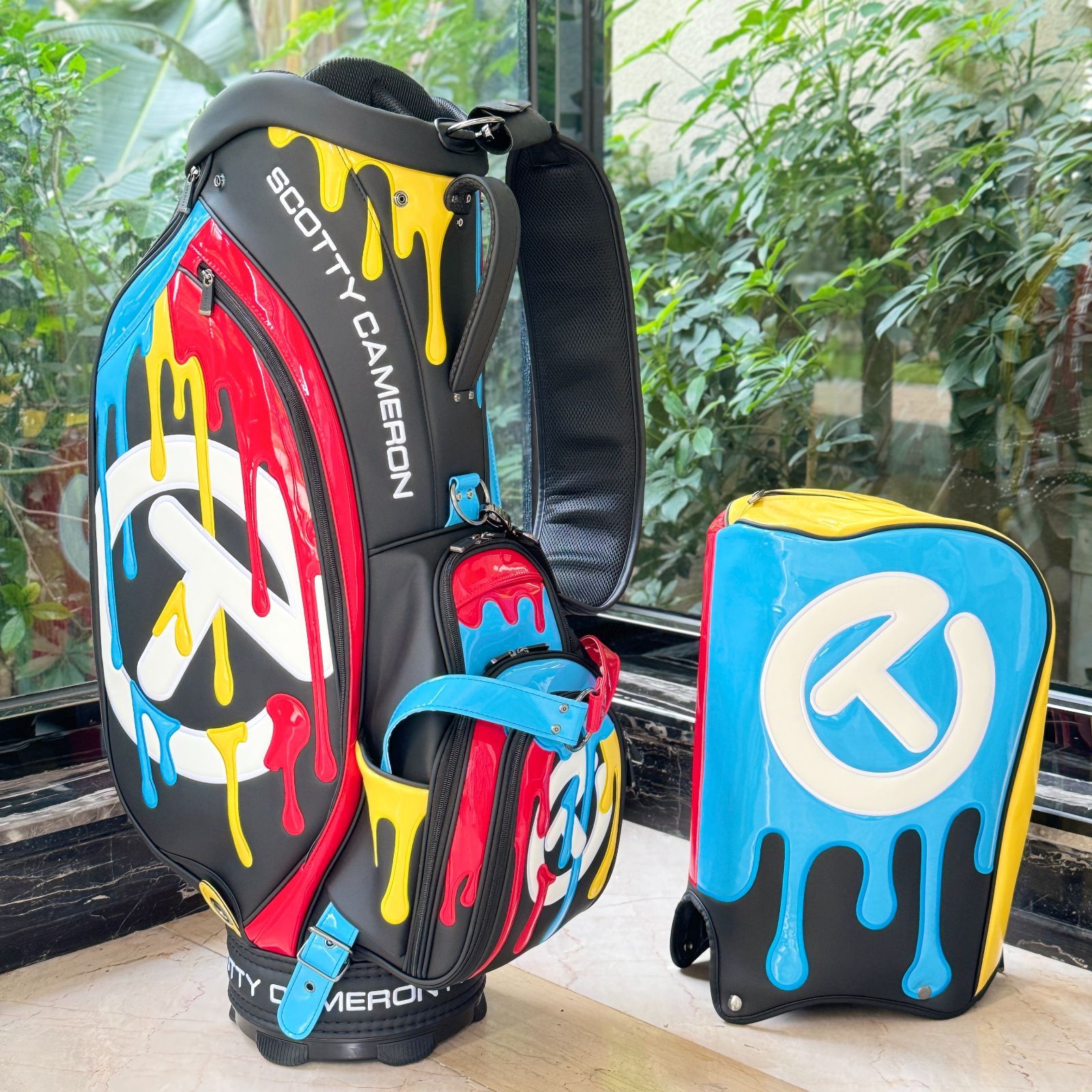 偉大な 新品未使用ScottyCameron スコッティキャメロン ゴルフバッグ ゴルフバッグ・キャディバッグ