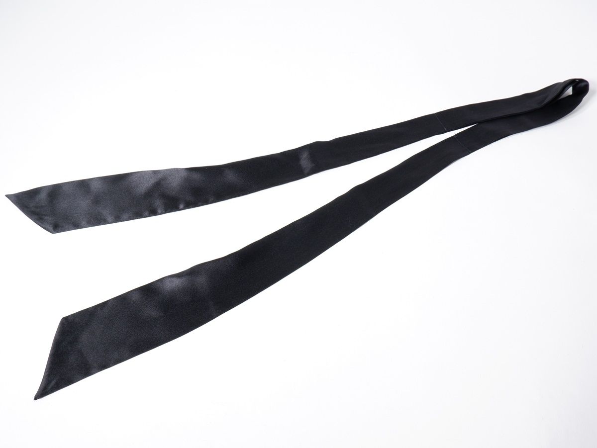 SAINT LAURENT PARIS|サンローラン パリ 2025AWシルククレープ ボウタイ スカーフ アスコット ネクタイ - MZCA74232