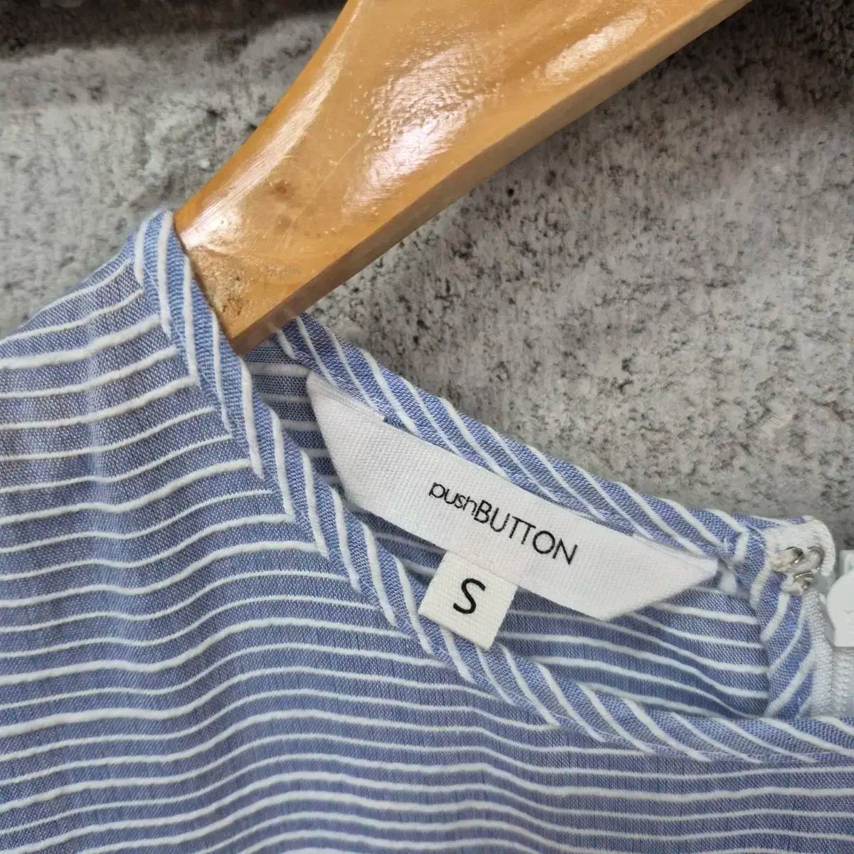 ✿ pushBUTTON
