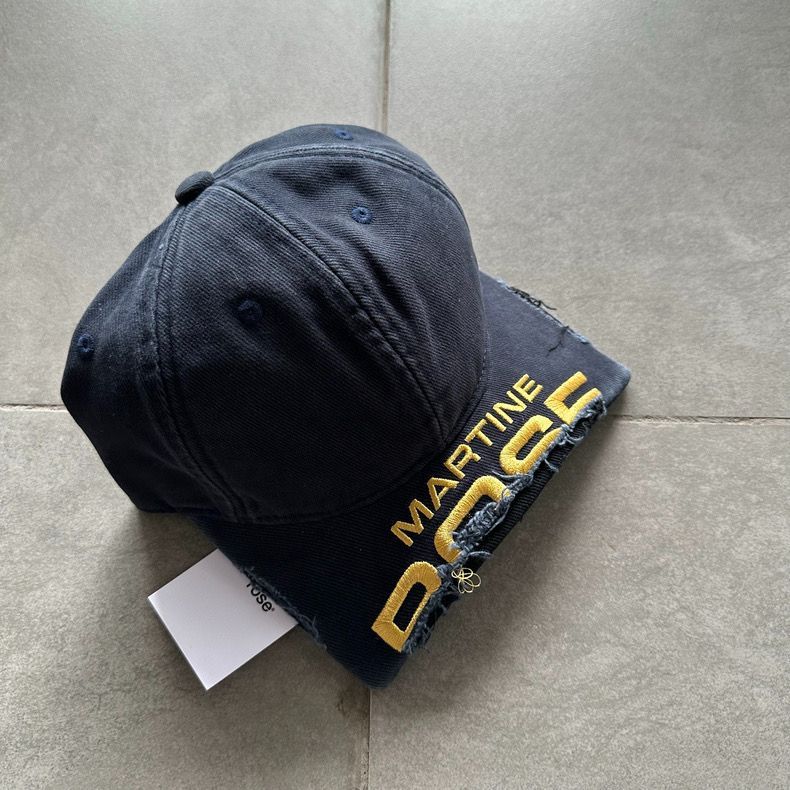 男女兼用MARTINE ROSE CUT PEAK CAP 24ss キャップ