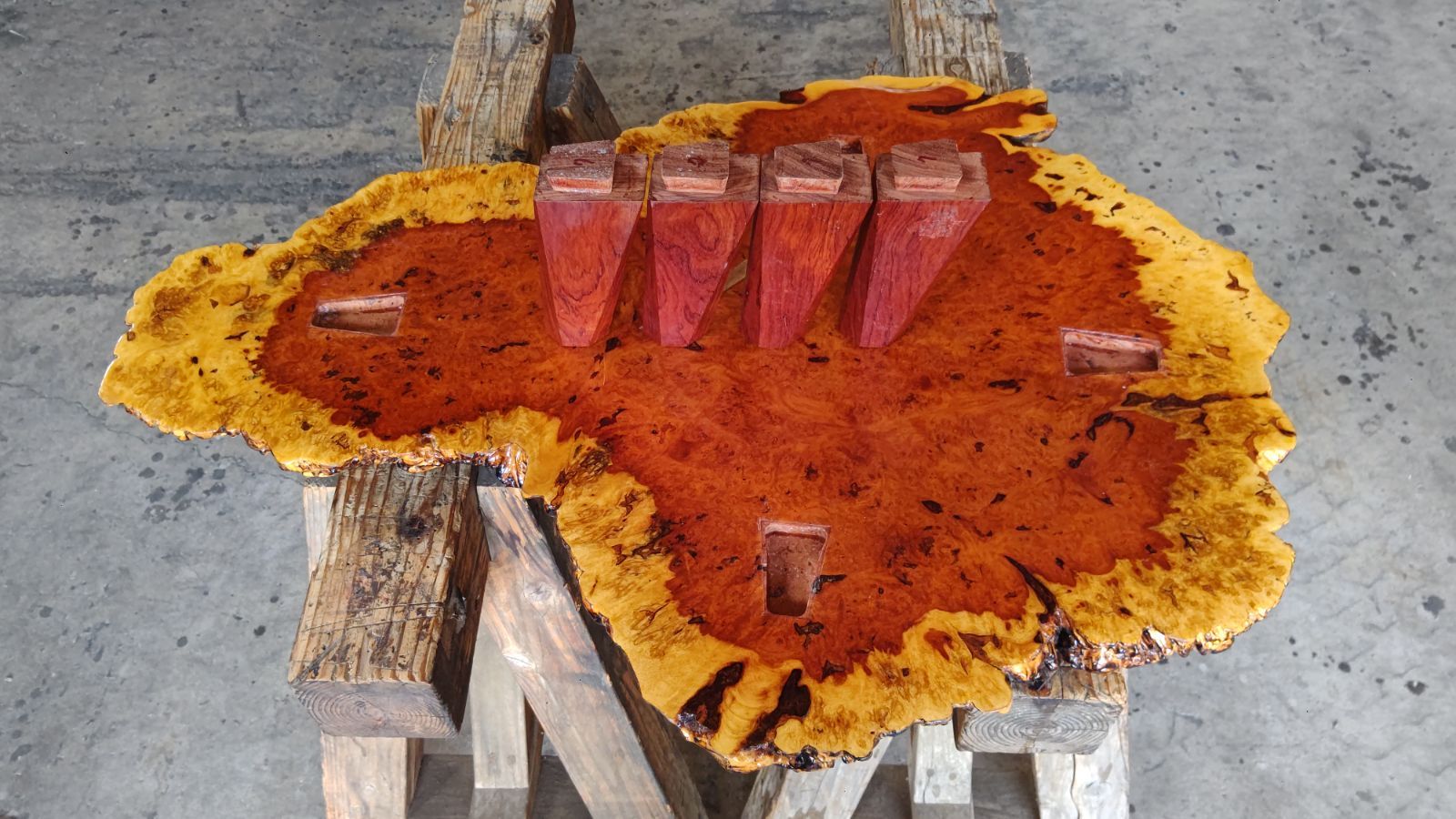 花梨 天然 木材 一枚板 銘木 希少 葡萄杢 瘤杢 座卓 花台 花