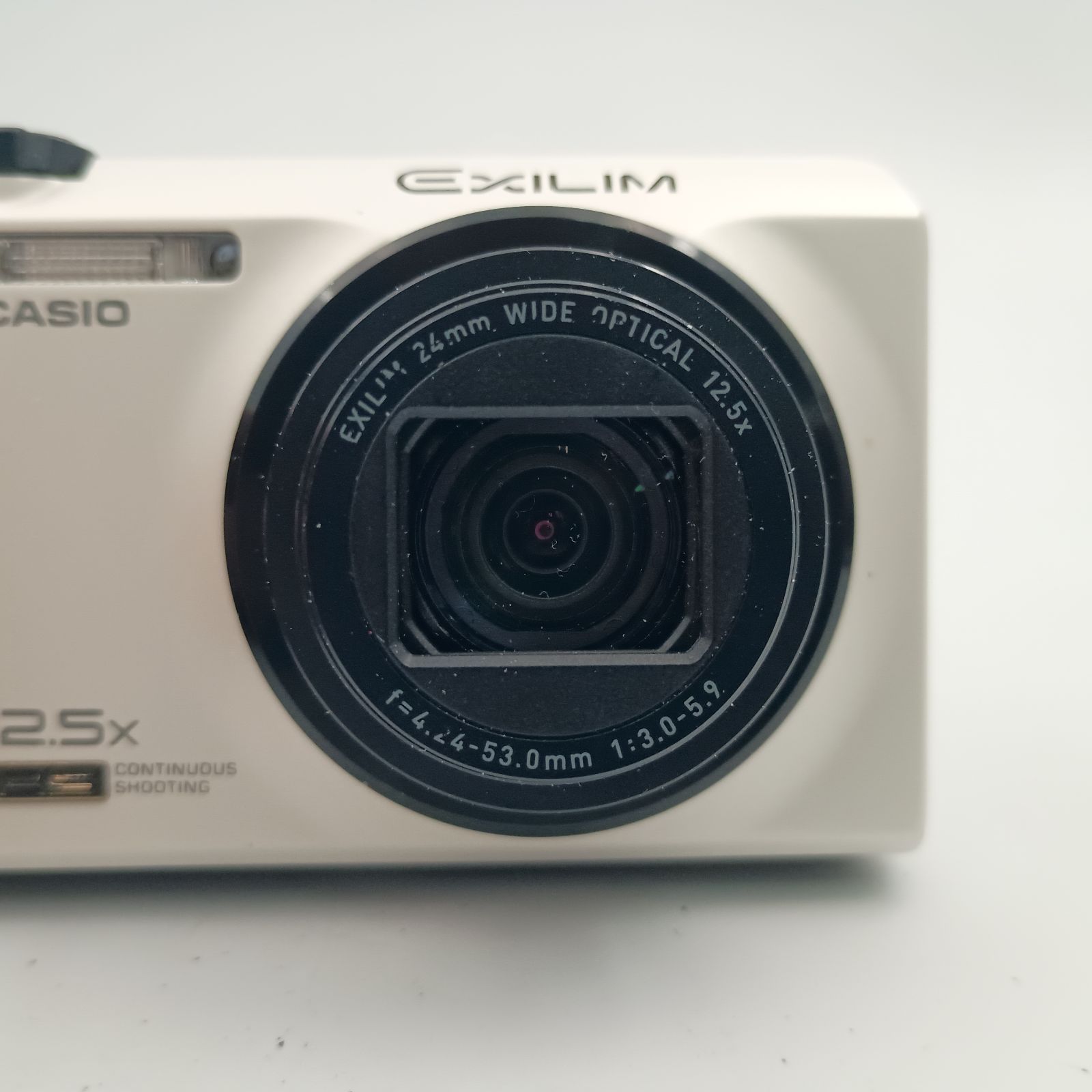 CASIO EX-ZR100 ホワイト【動作確認済】　付属品付き Amazon | CASIO デジタルカメラ EXILIM 1210万画素 光学ズーム