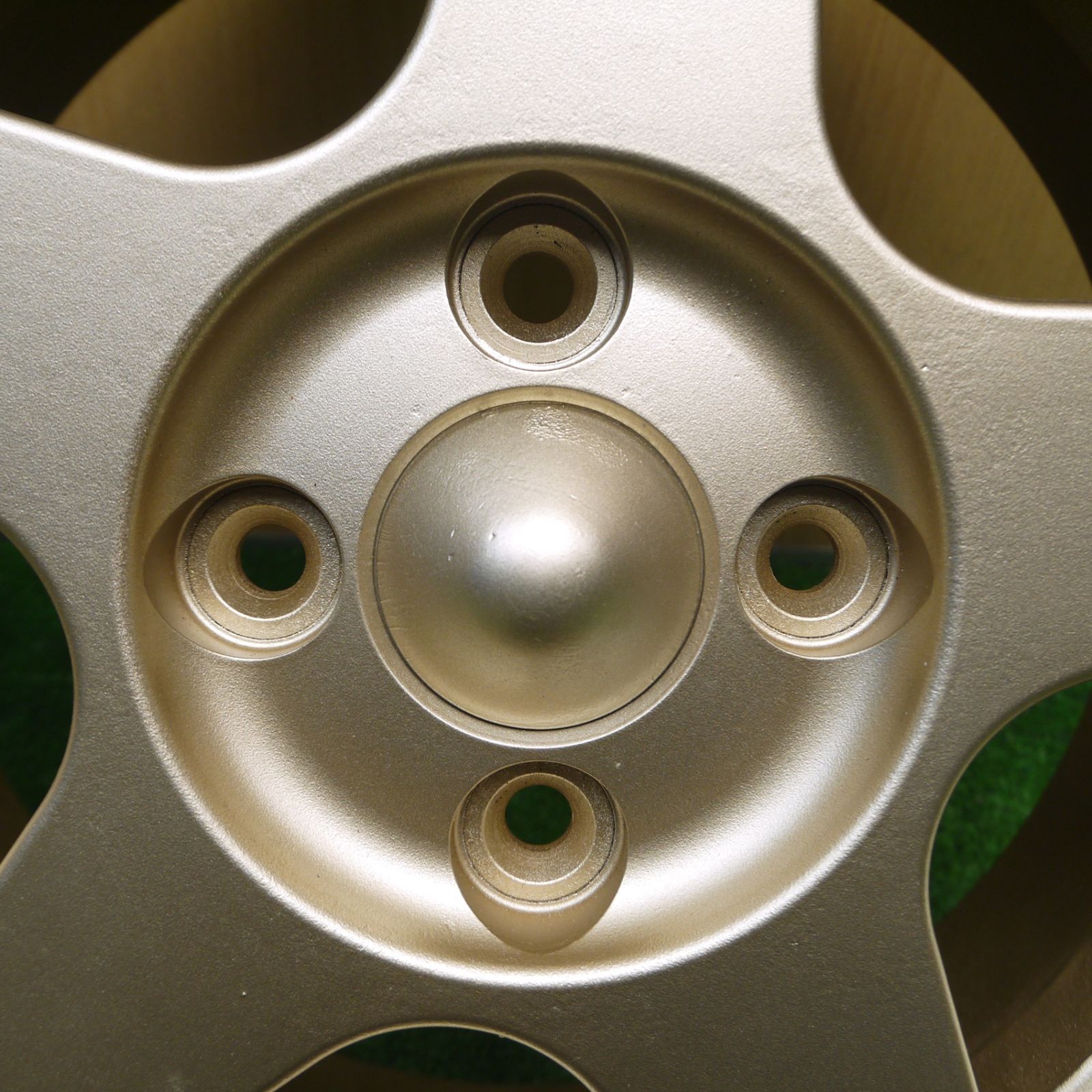 トムス PCD100|4H