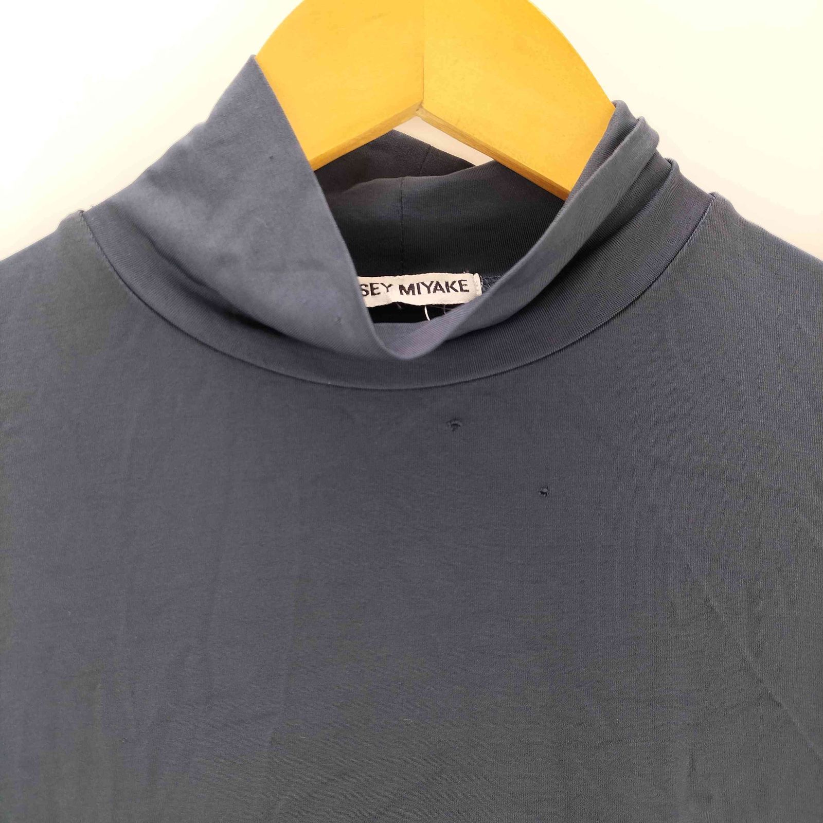 イッセイミヤケメン ISSEY MIYAKE MEN タートルネックジャージー