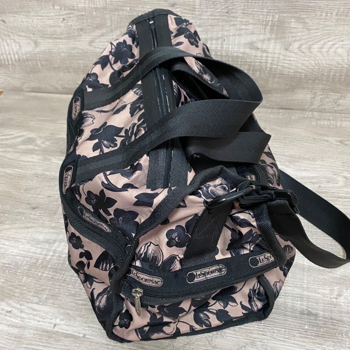 新品未使用　レスポートサック　ボストンバッグ&ポーチ付き2点セット　花柄 新品 レスポートサック レスポ ボストンバッグ ポーチ付き 旅行