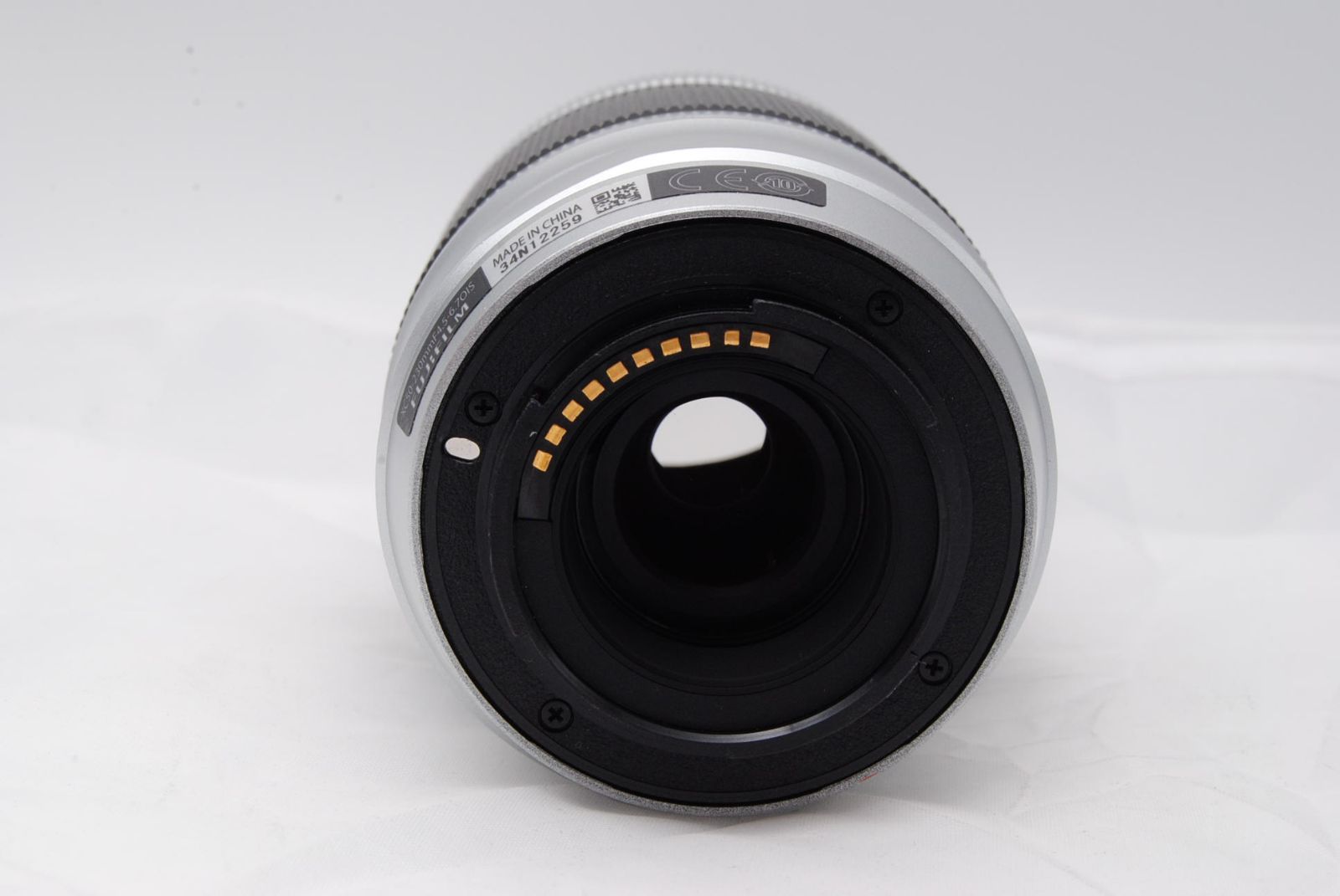 フジノンレンズ CASETiFY XF70-300mmF4-5.6 R LM OIS WR