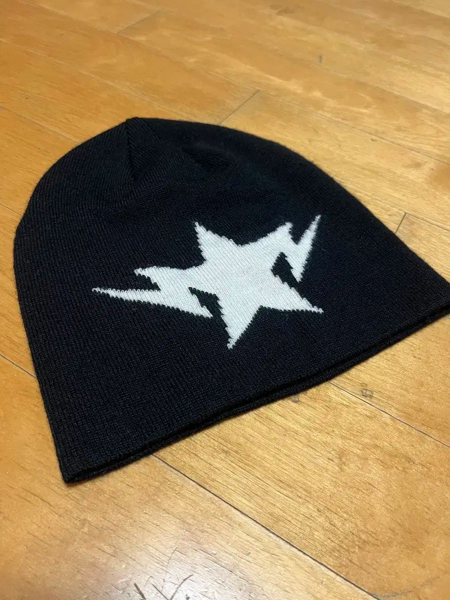 A BATHING APE アベイシングエイプ スター ビーニー