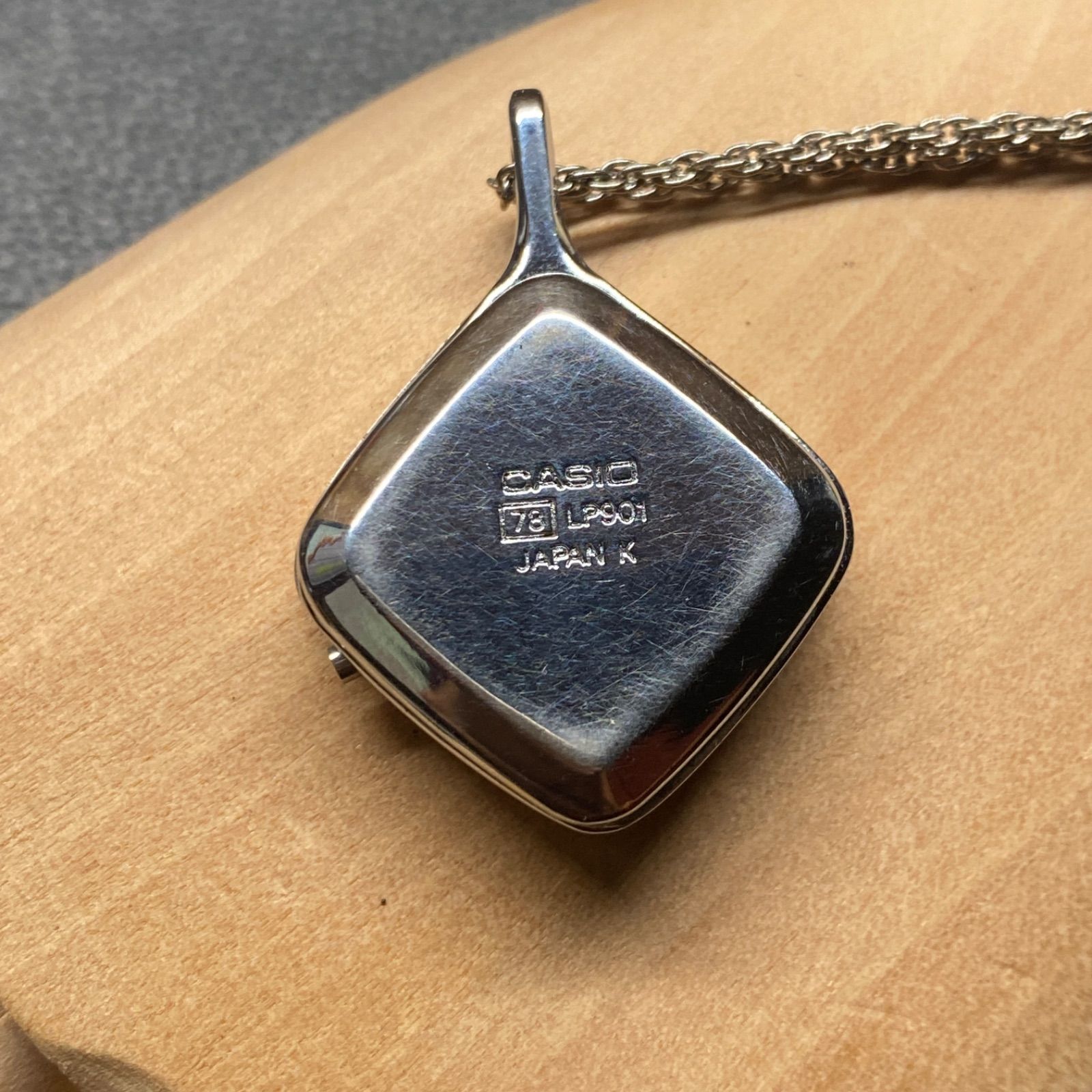 希少 CASIO カシオ LP901 ネックレスウォッチ デジタル レディース
