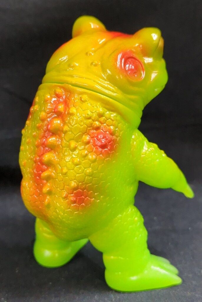 TAKEPICO 大江戸怪獣漫遊記 ケロンガ アマガエル (黄緑成型) ソフビ TAKEPICO 大江戸怪獣漫遊記 ケロンガ アマガエル (黄緑成型