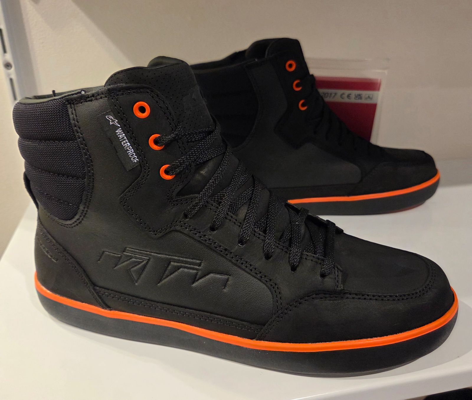 KTM ALPINESTARS J-6 WATERPROOF SHOES バイク用 ブーツ ライディングシューズ ライディングブーツ アルパインスターズ