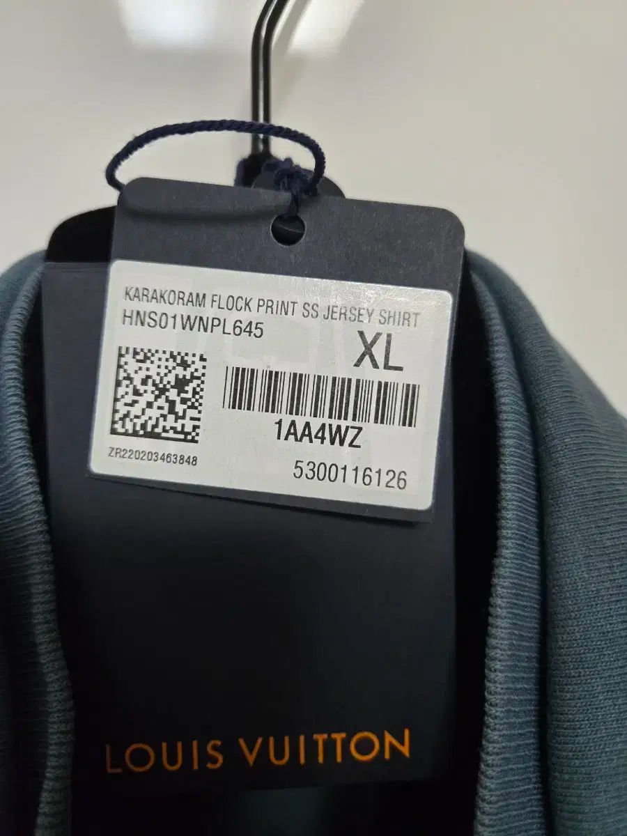 ルイヴィトン カラコルム