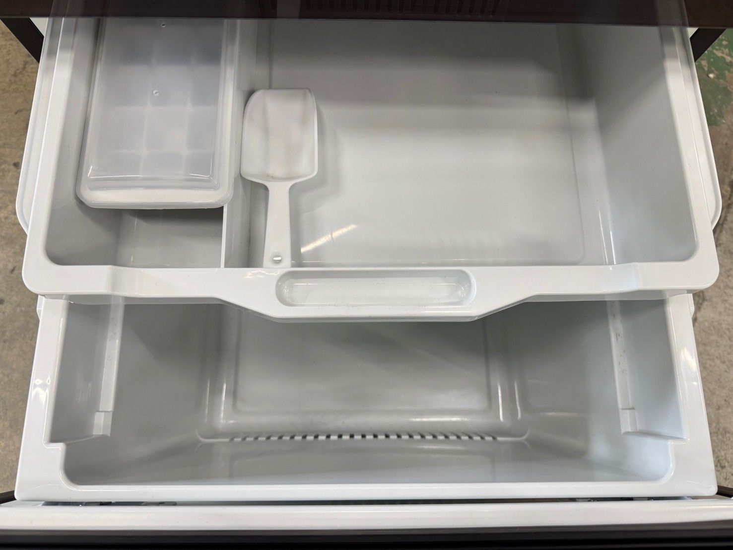 大阪送料無料★3か月保障付き★冷蔵庫★2021年★HR-G2801★IR-362 大阪送料無料☆3か月保障付き☆冷蔵庫☆ハイセンス☆3ドア☆2021年☆HR