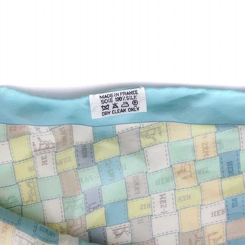 エルメス HERMES ポワントゥ ボルデュック/ スカーフ 柄 シルク 水色