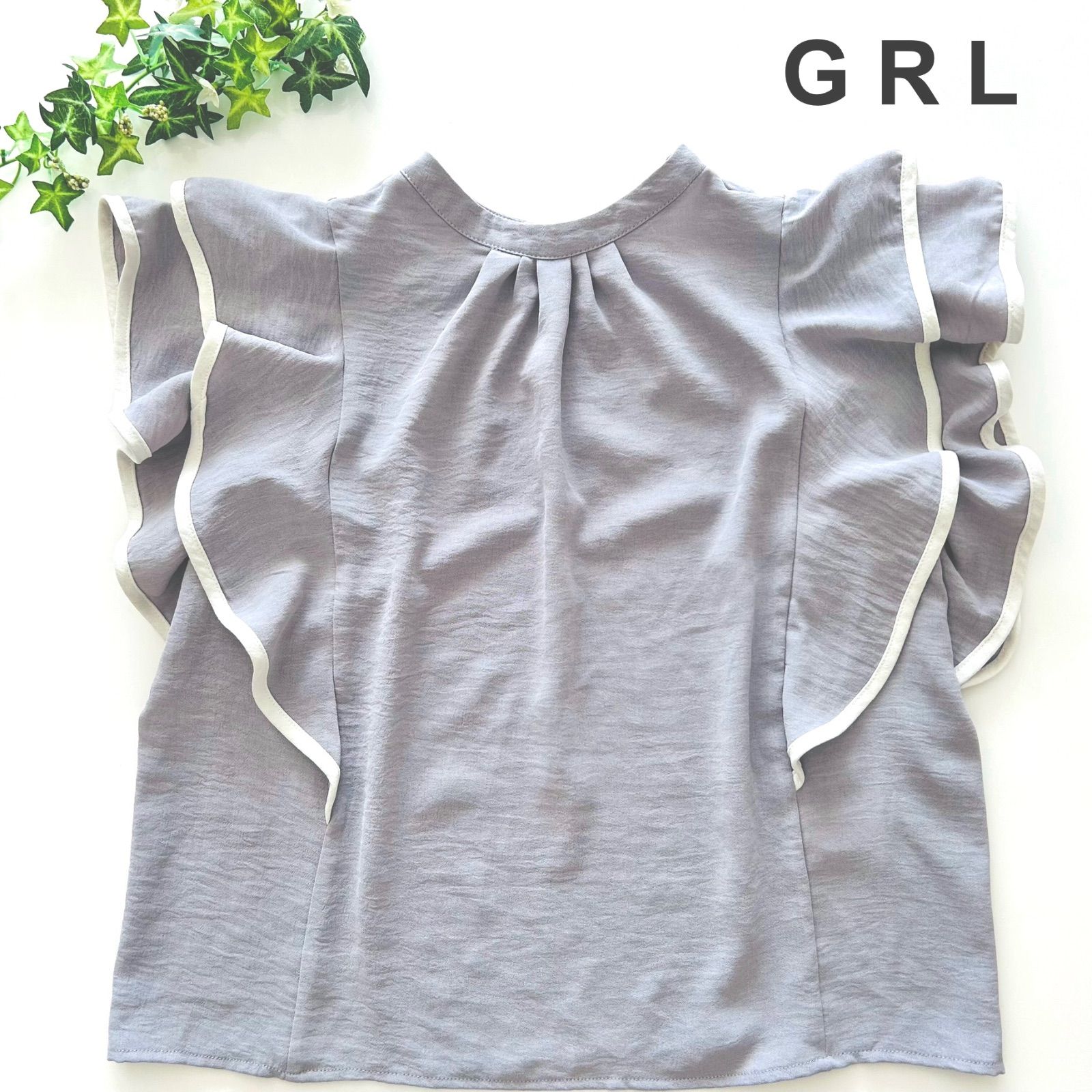 【used】【美品】GRL グレイル　トップス　ウイングスリーブ Mサイズ